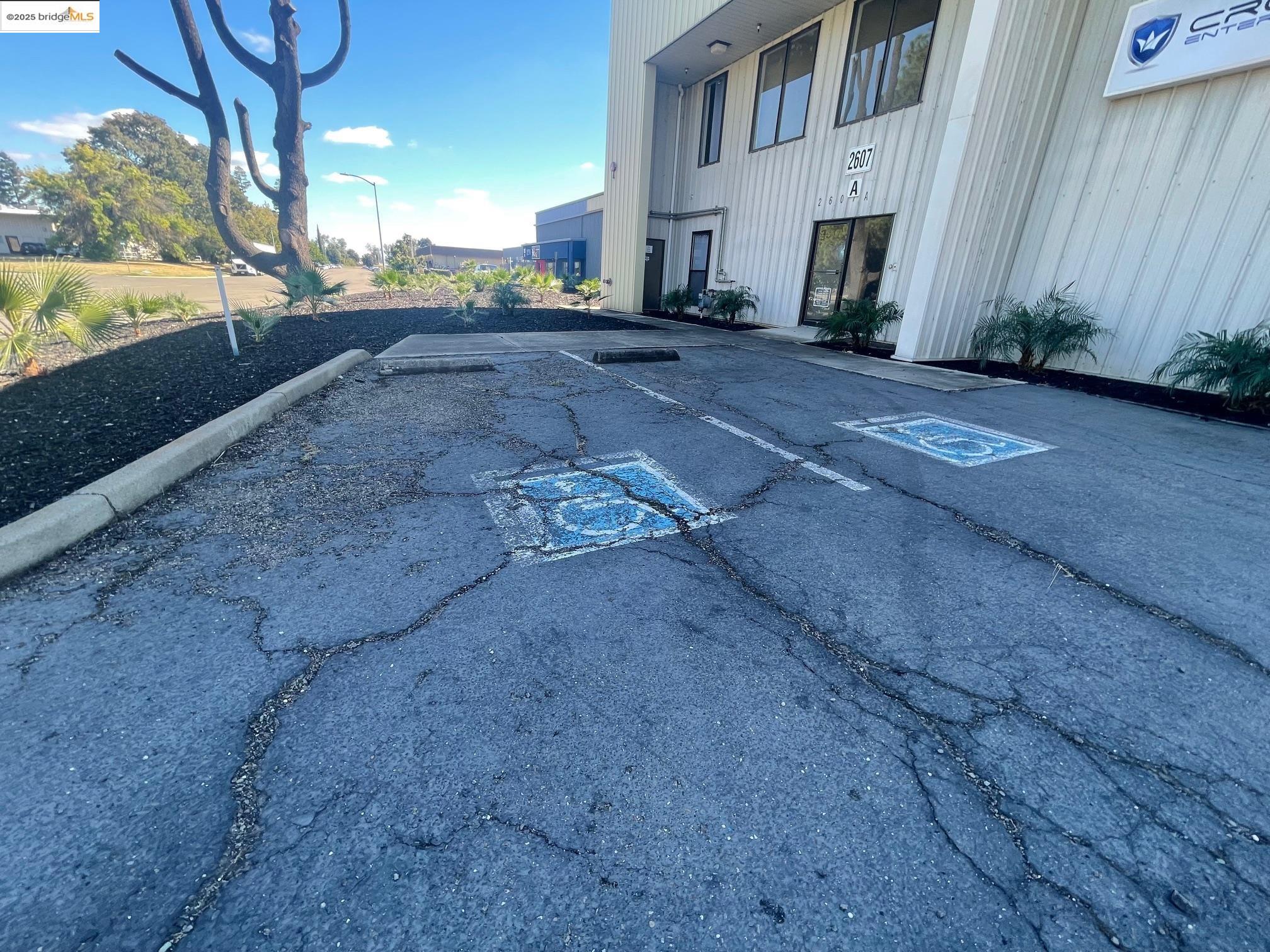 2607 Wigwam Dr, Stockton, CA, 95205