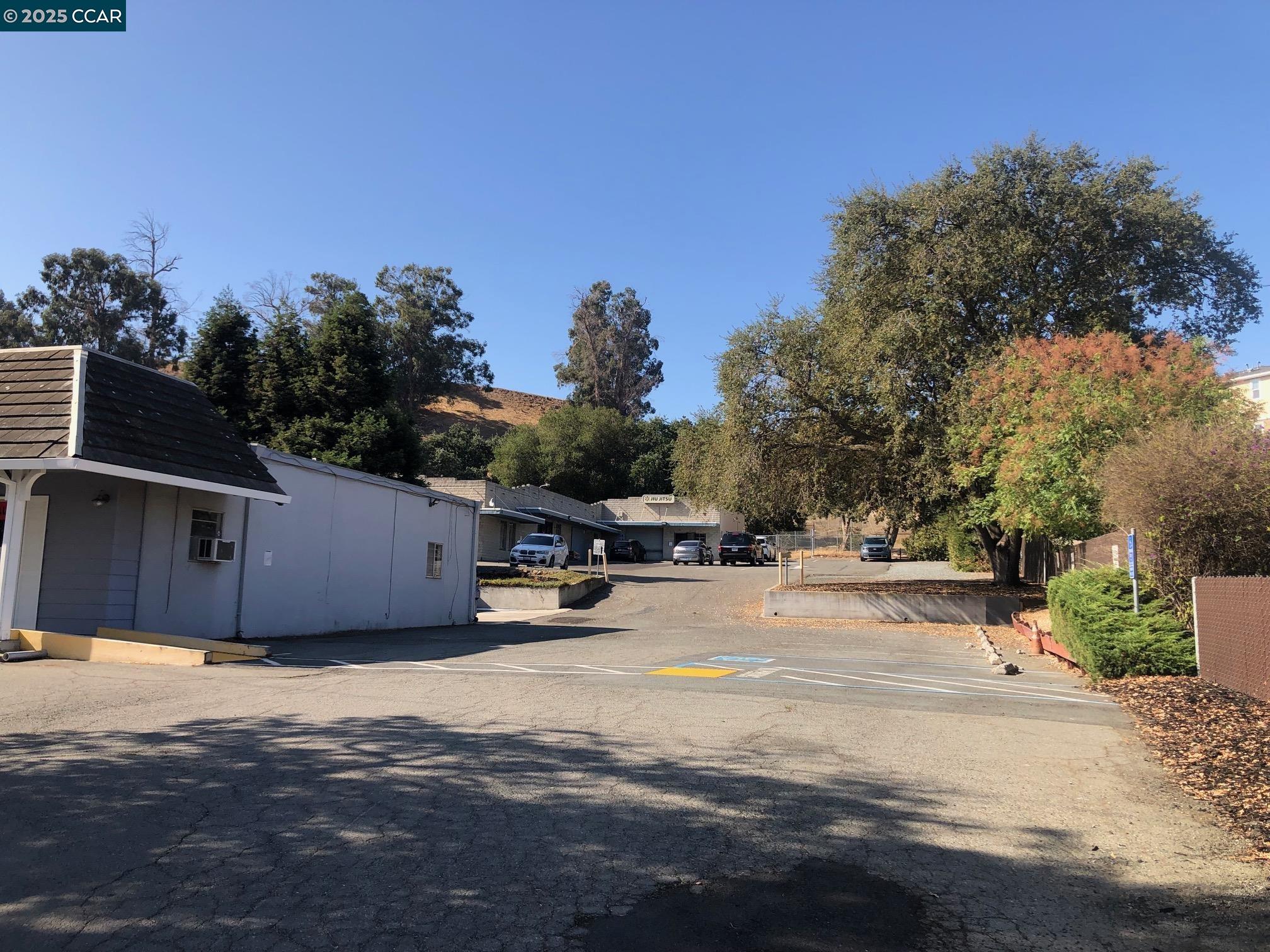 4966 Pacheco Blvd, Martinez CA 94553 — photo 10