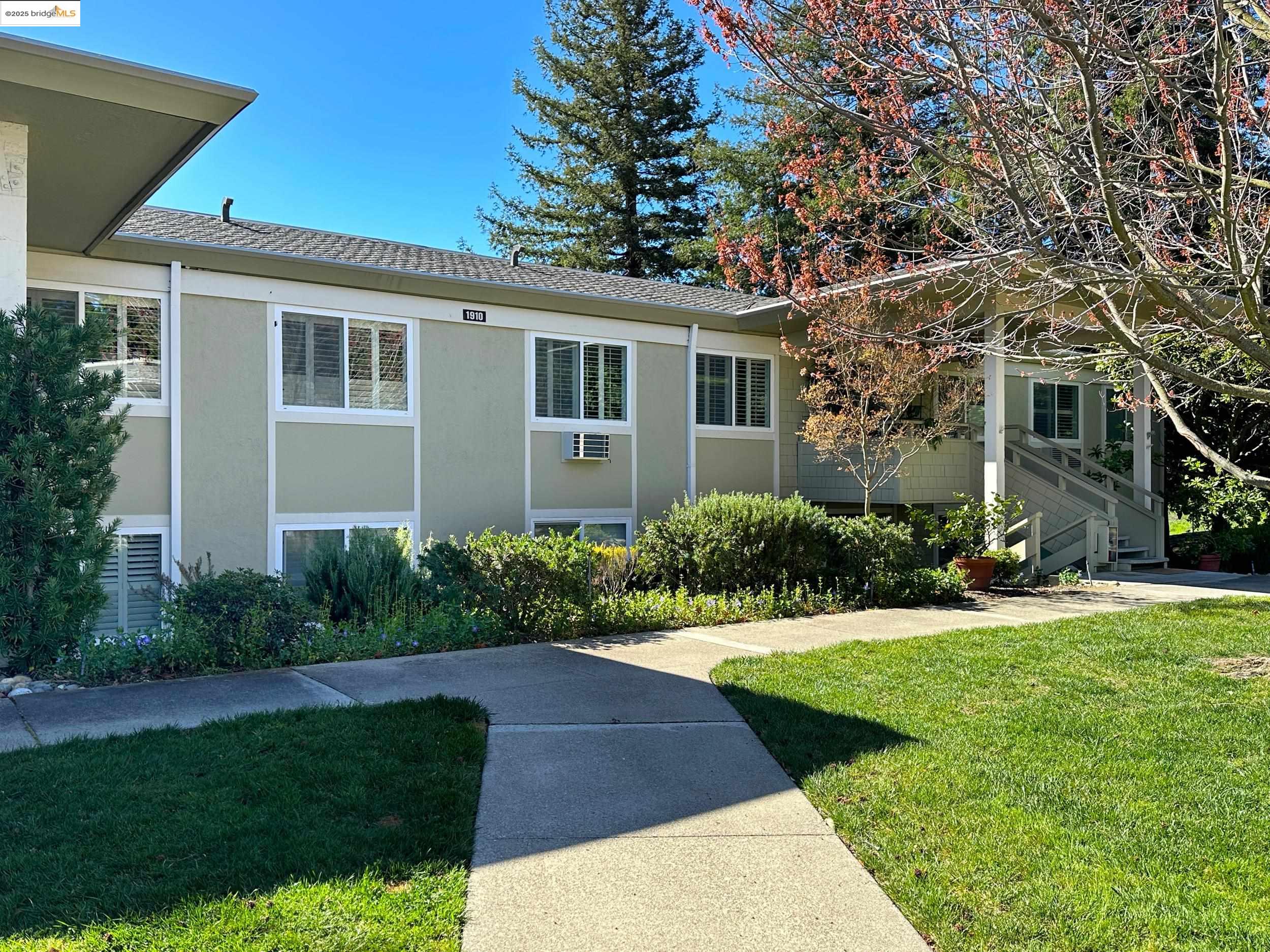 1910 Skycrest Dr UNIT 5, Walnut Creek, CA, 94595
