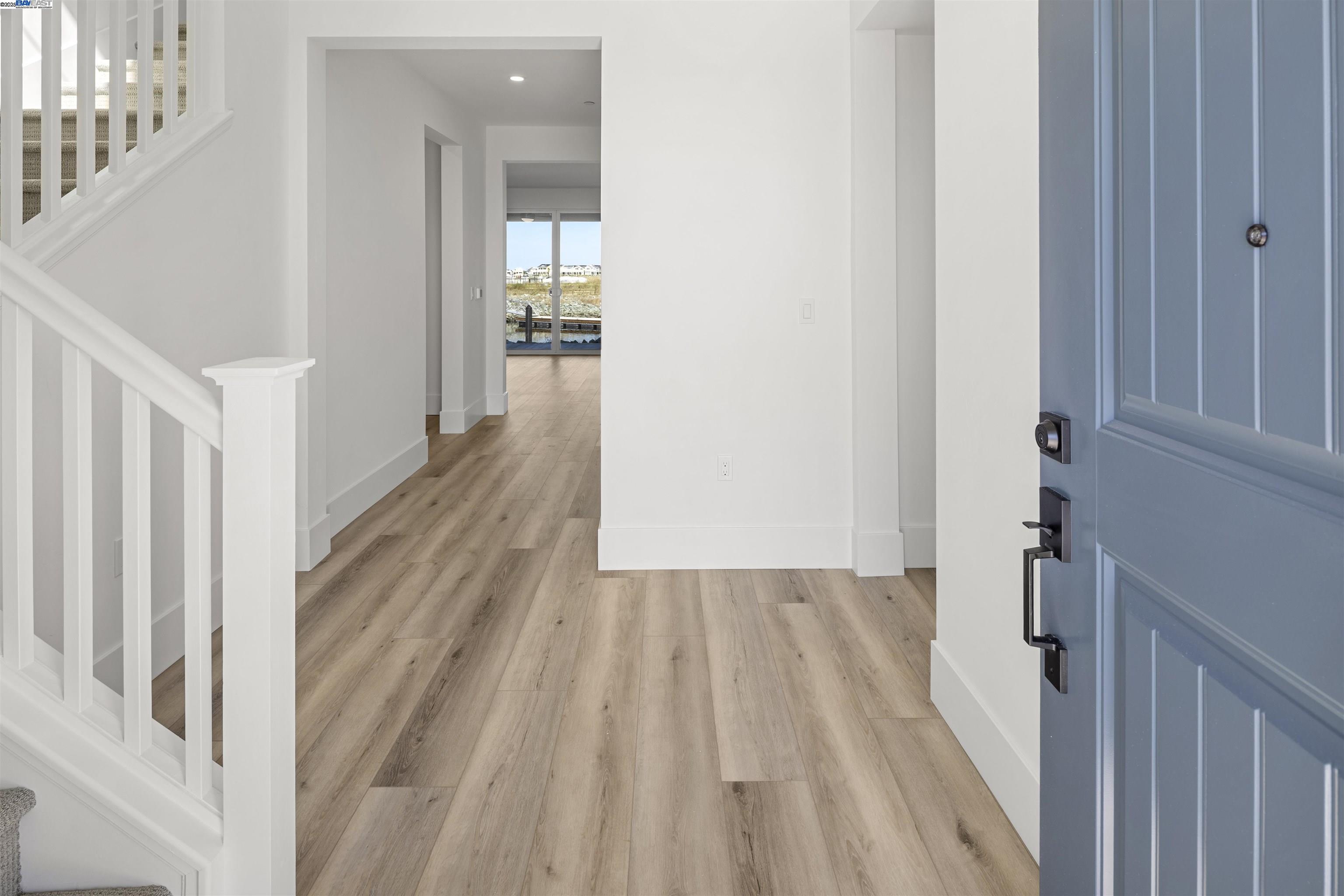 Detail Gallery Image 4 of 35 For 3641 Delta Coves Drive, Bethel Island,  CA 94511 - 5 Beds | 3 Baths