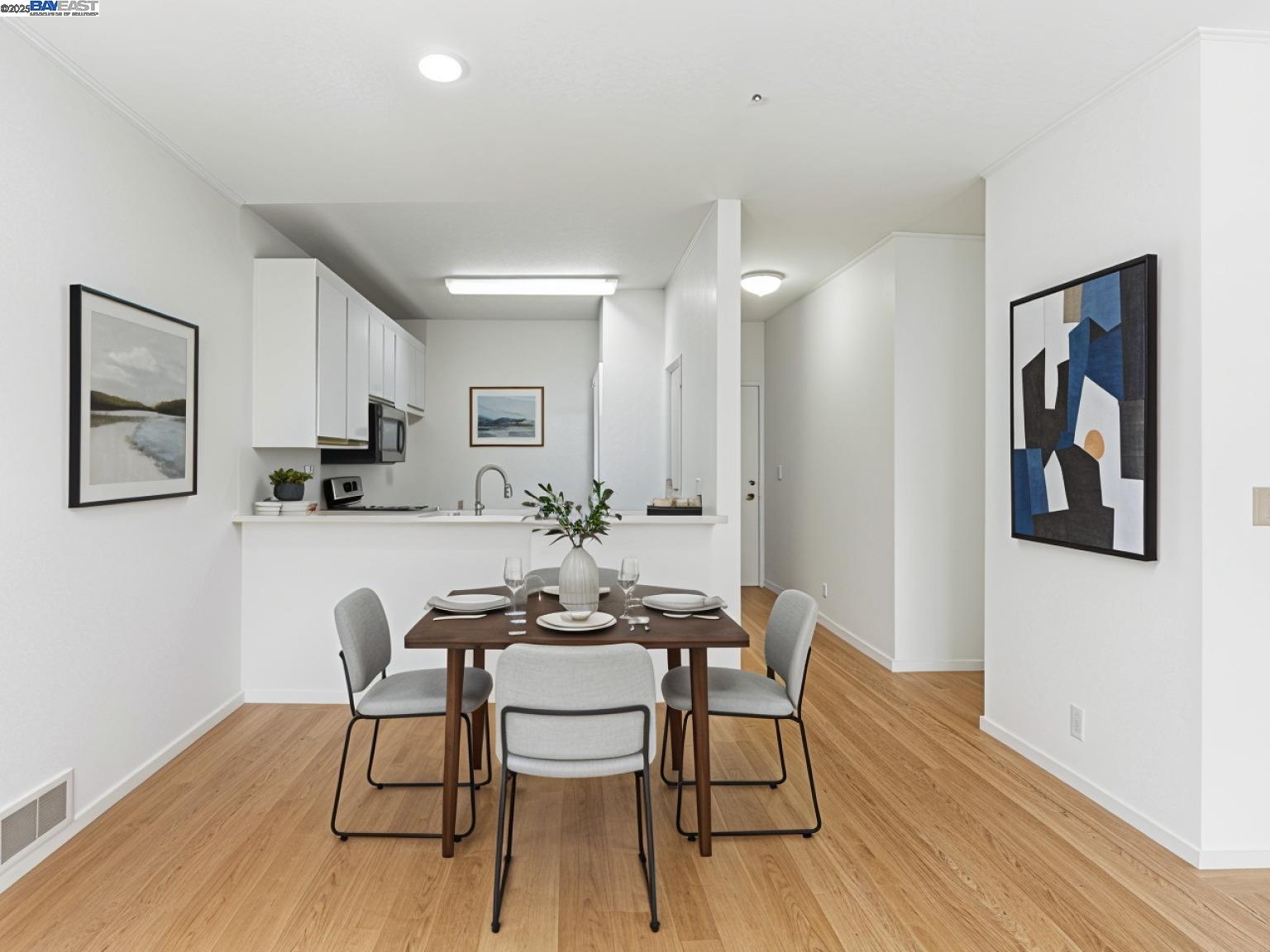 Detail Gallery Image 3 of 60 For 1708 Lexington Ave #2,  El Cerrito,  CA 94530 - 2 Beds | 1 Baths