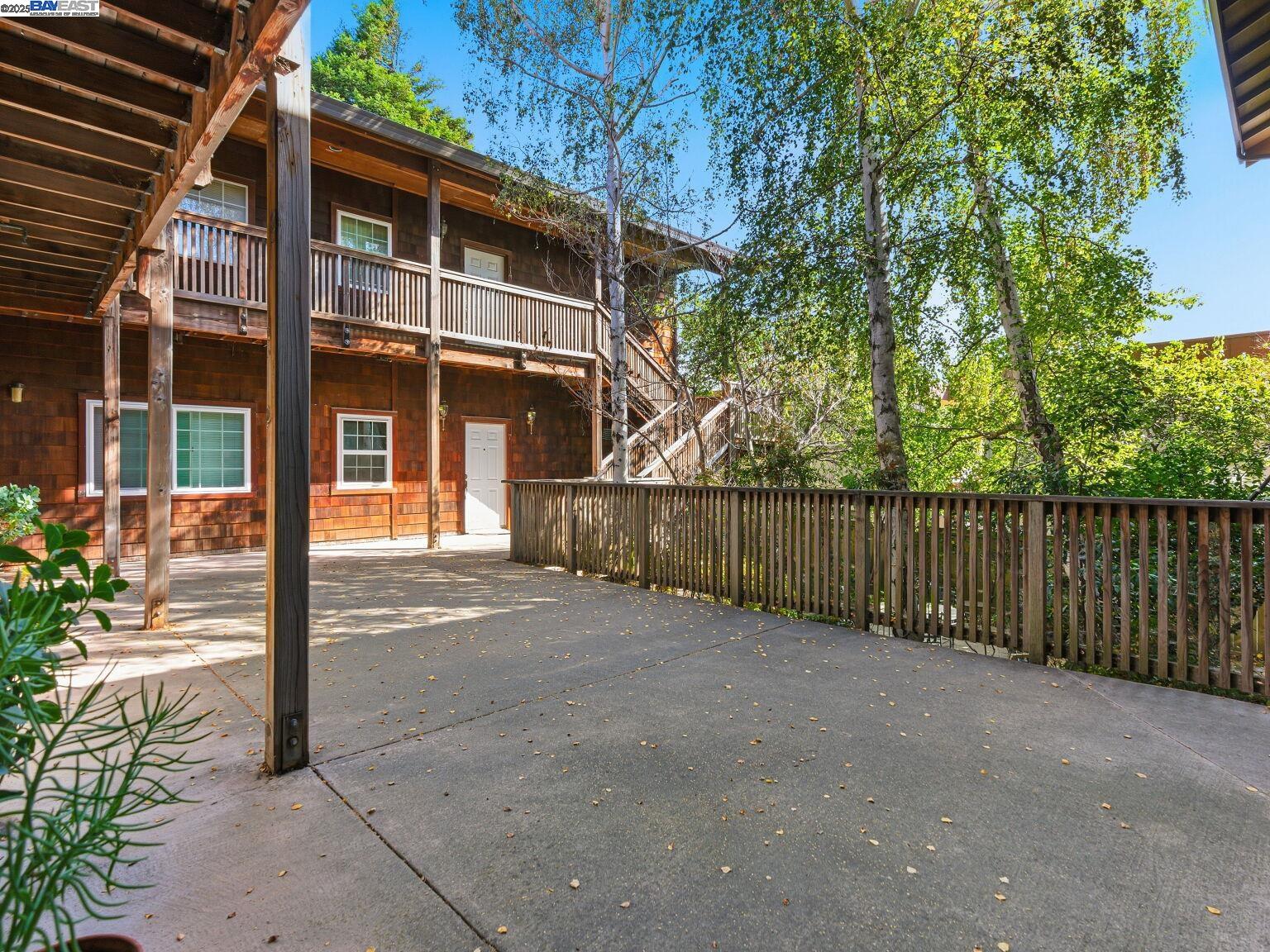 Detail Gallery Image 44 of 60 For 1708 Lexington Ave #2,  El Cerrito,  CA 94530 - 2 Beds | 1 Baths