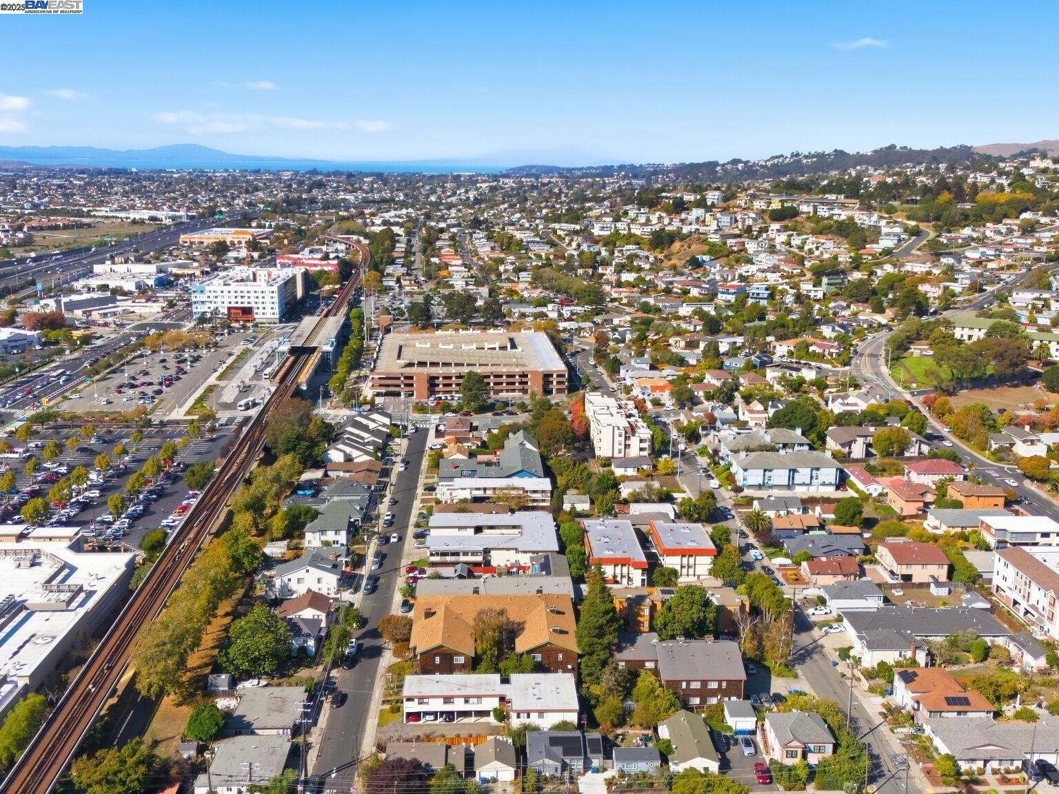 Detail Gallery Image 56 of 60 For 1708 Lexington Ave #2,  El Cerrito,  CA 94530 - 2 Beds | 1 Baths