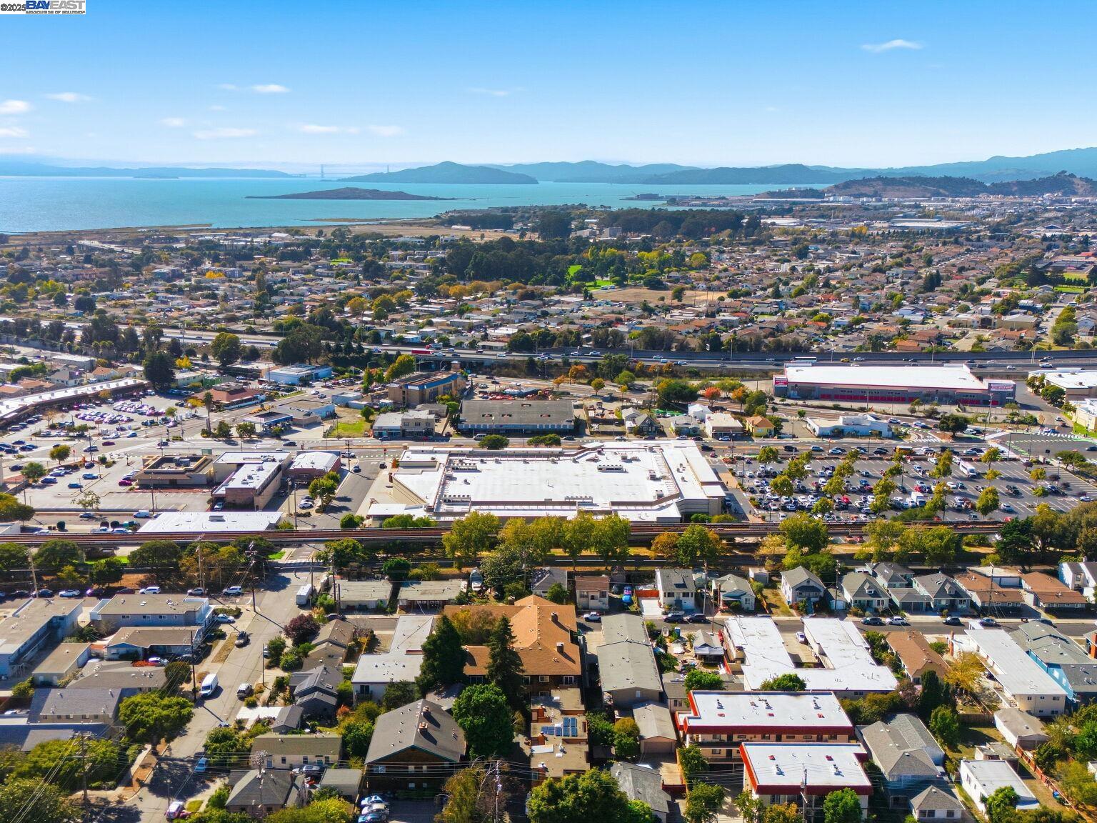 Detail Gallery Image 58 of 60 For 1708 Lexington Ave #2,  El Cerrito,  CA 94530 - 2 Beds | 1 Baths