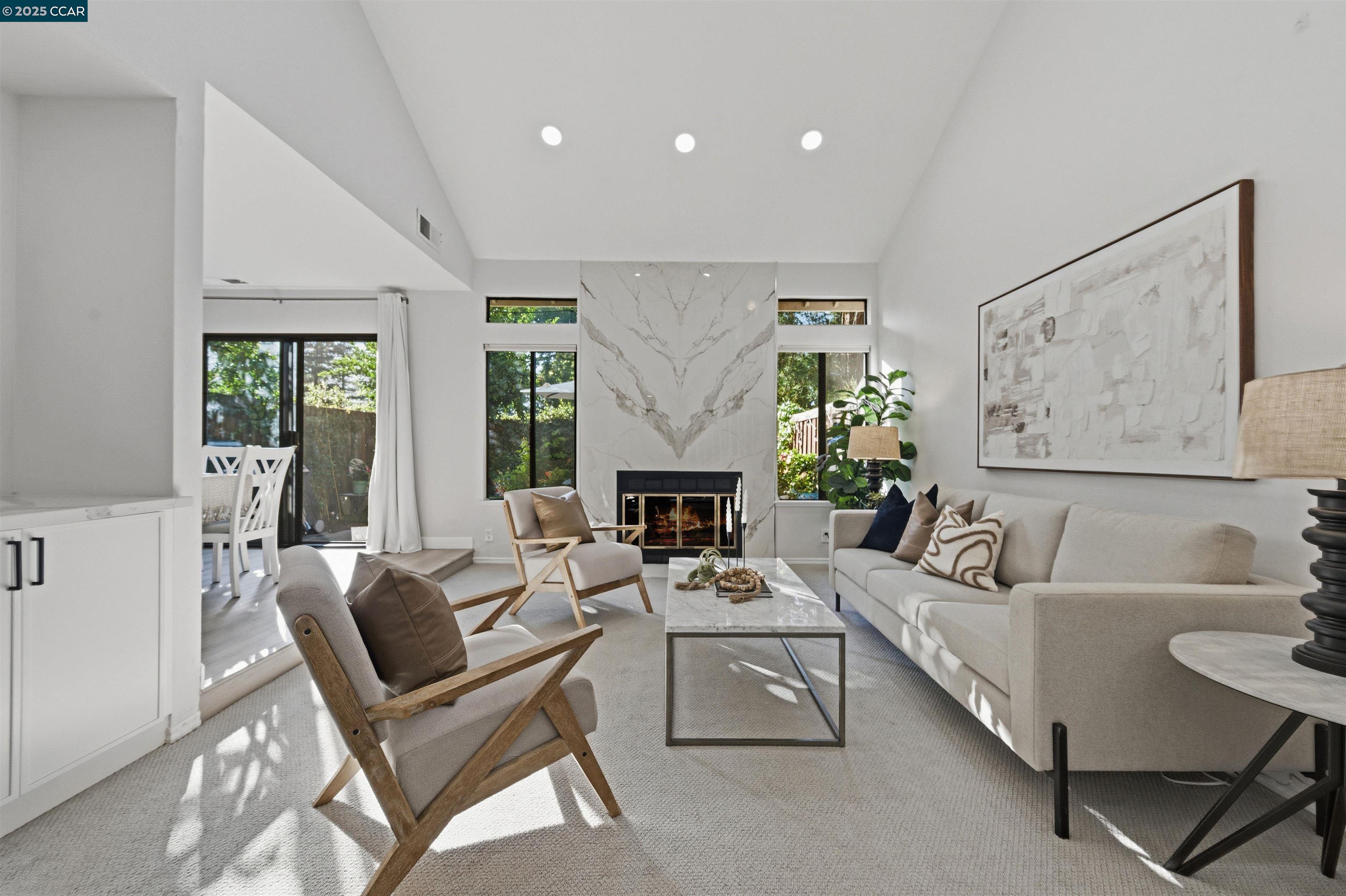 Photo #5: 41116099 Listing: Photo #5