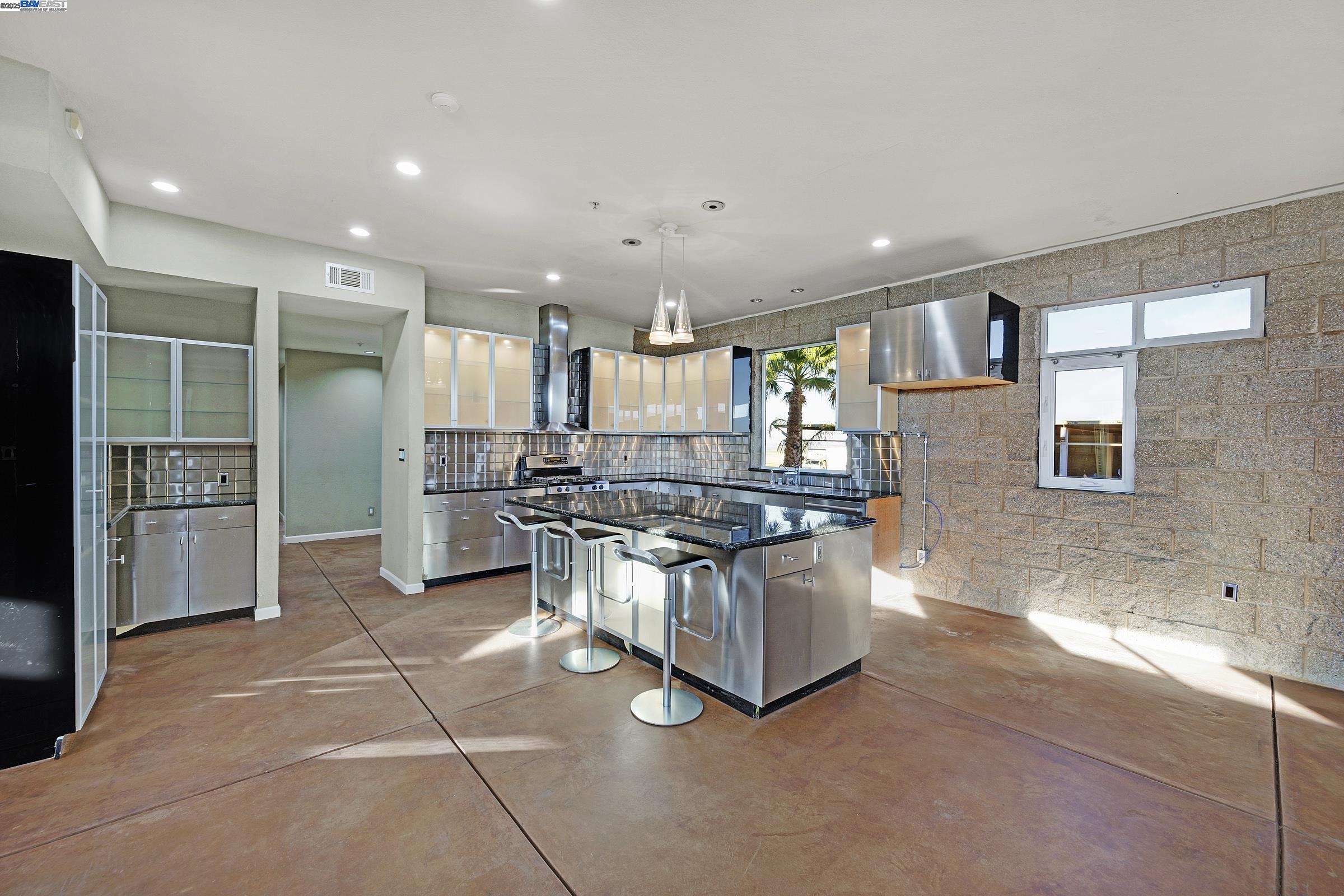 Detail Gallery Image 19 of 52 For 17011 Midway Rd, Tracy,  CA 95377 - 4 Beds | 3 Baths