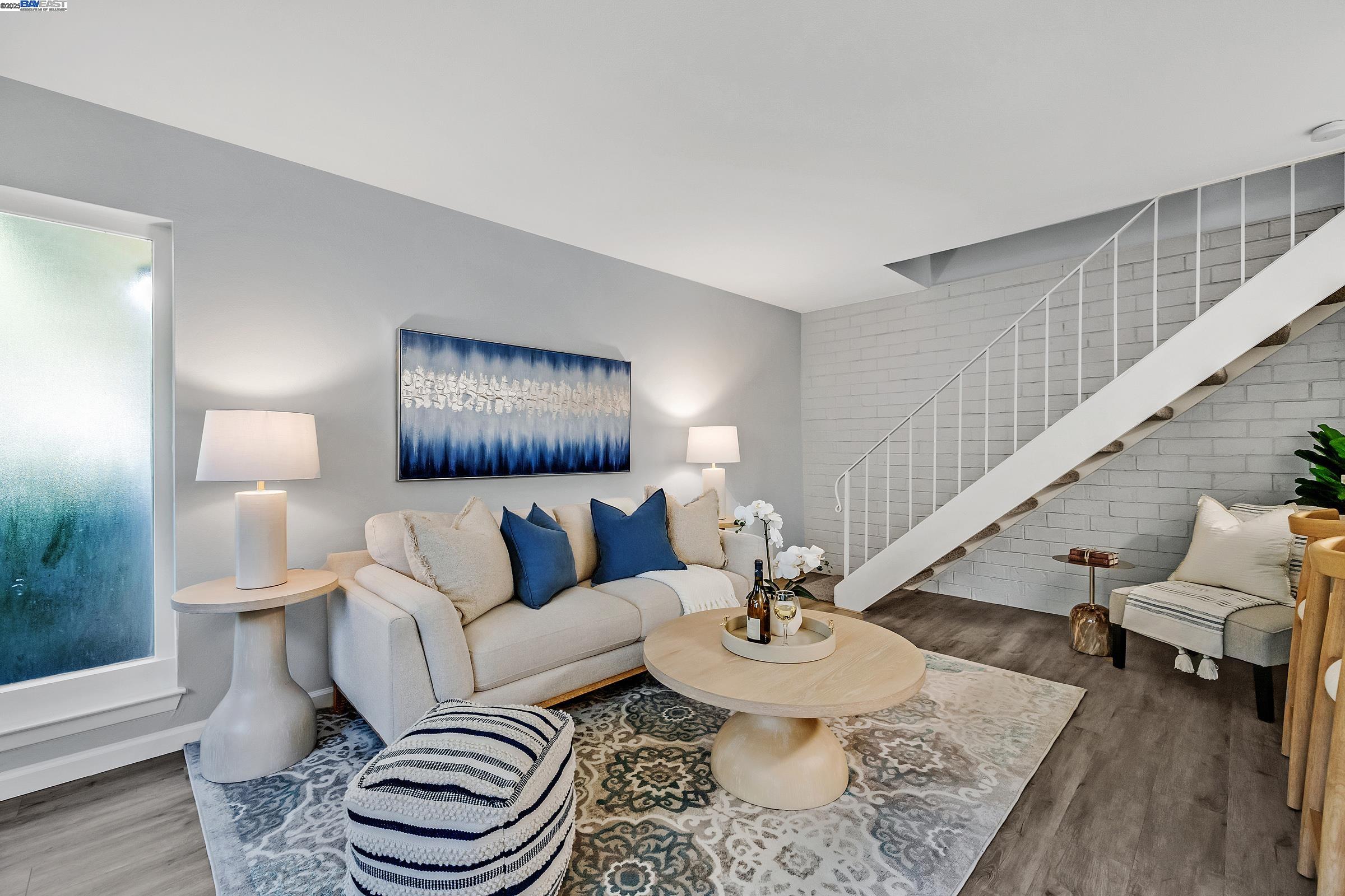 Photo #3: 41116167 Listing: Photo #3