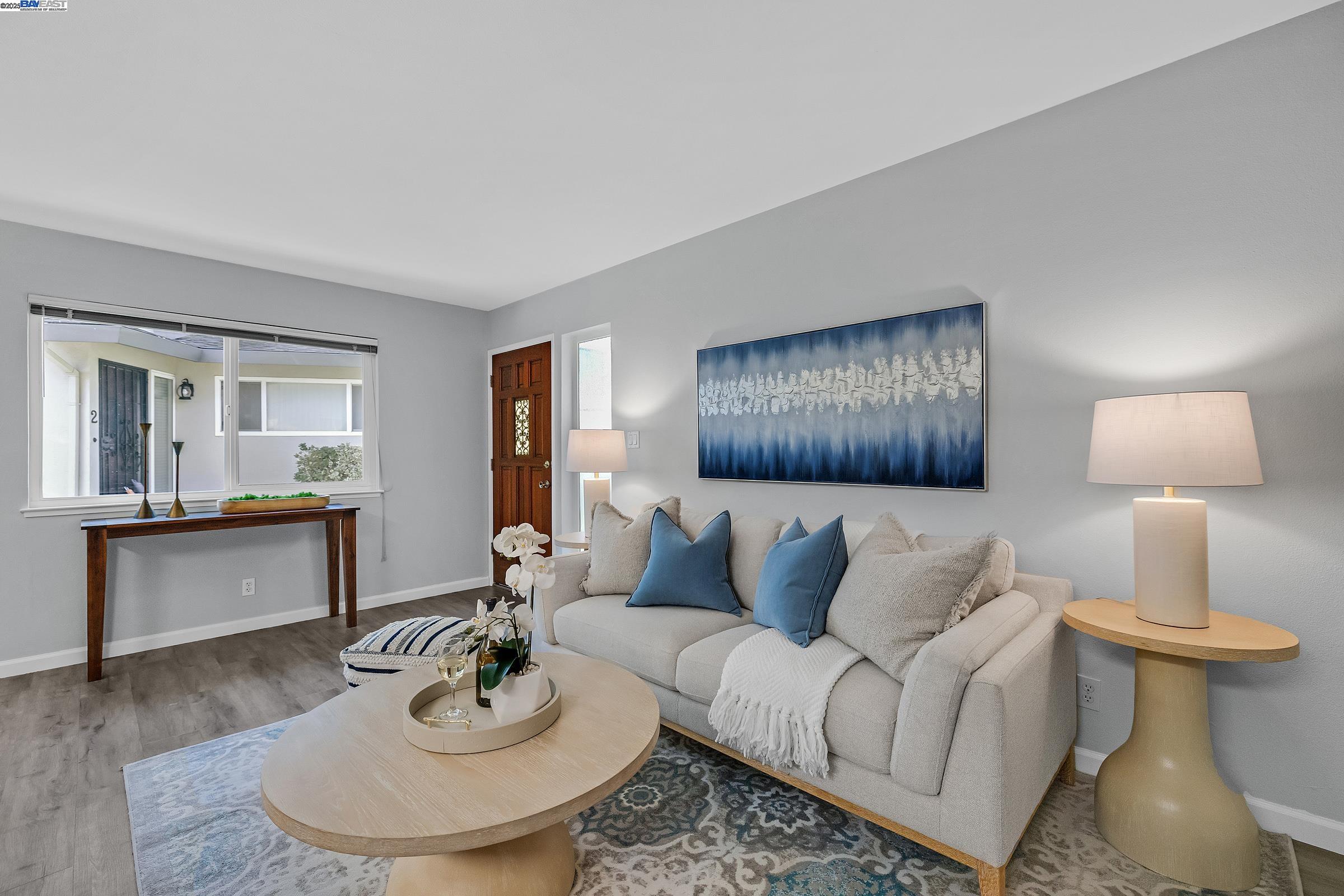 Photo #5: 41116167 Listing: Photo #5