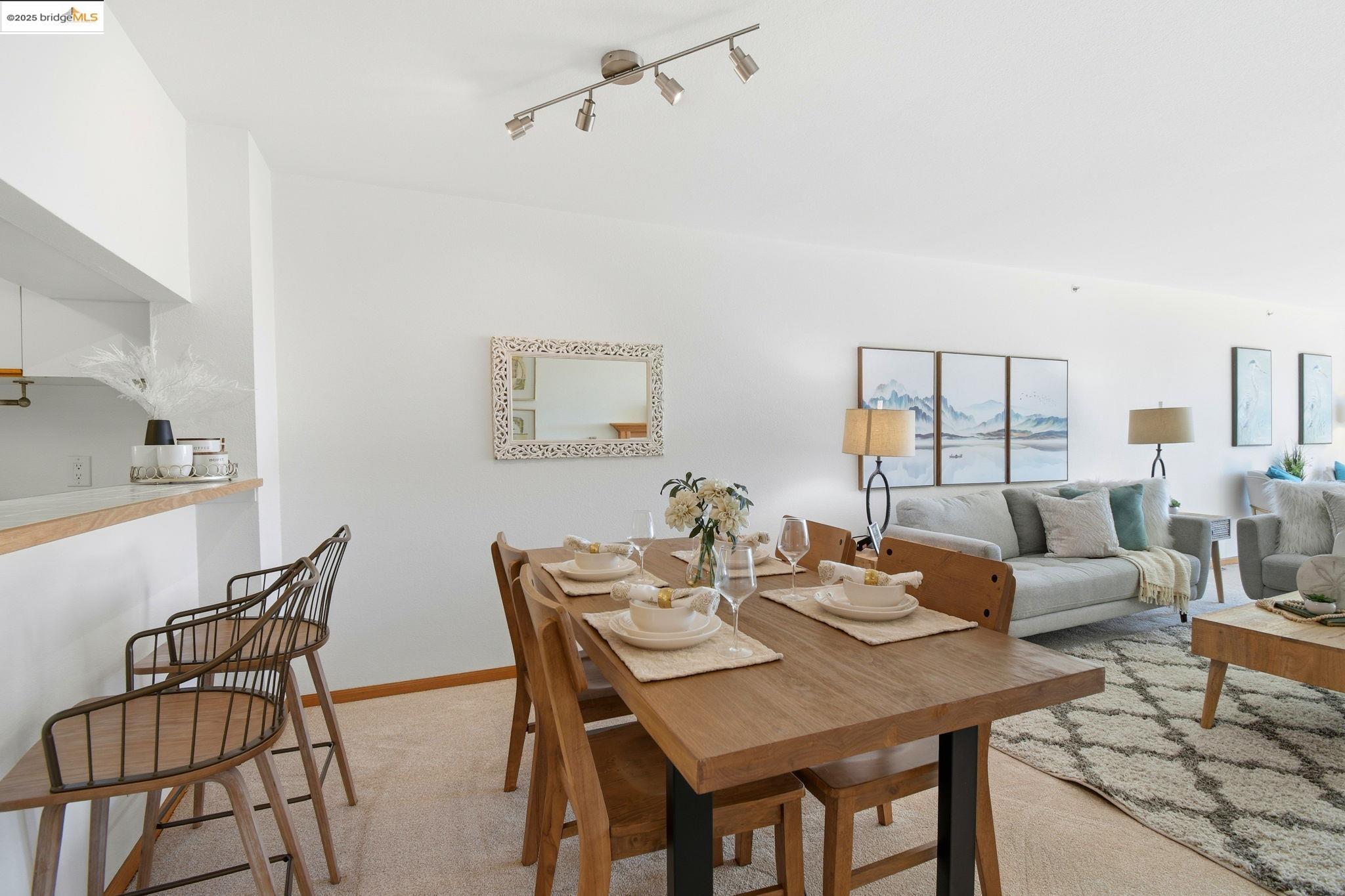 Photo #8: 41116227 Listing: Photo #8