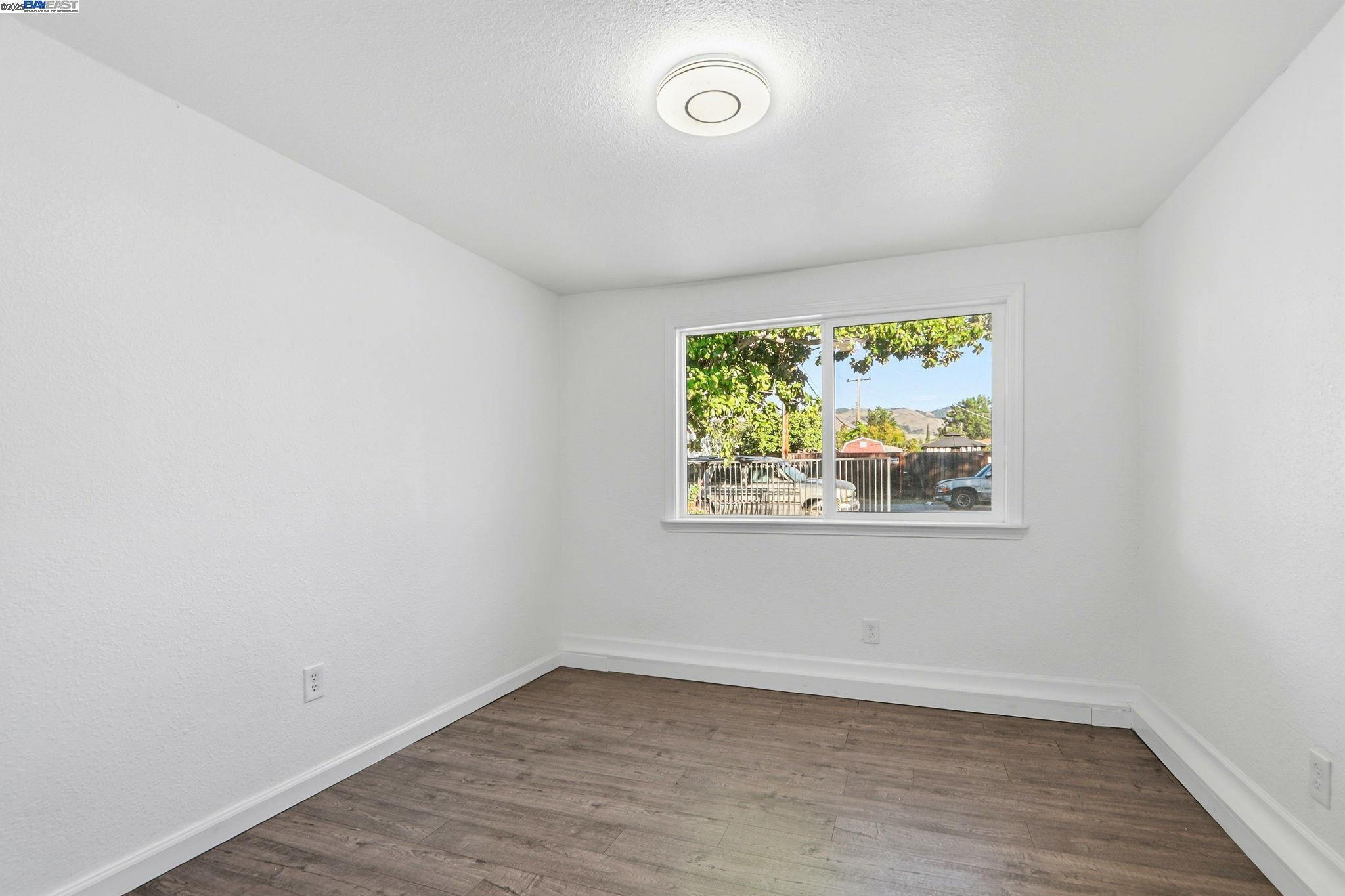 Detail Gallery Image 21 of 30 For 10311 Ryan Street, San Jose,  CA 95127 - 4 Beds | 2 Baths