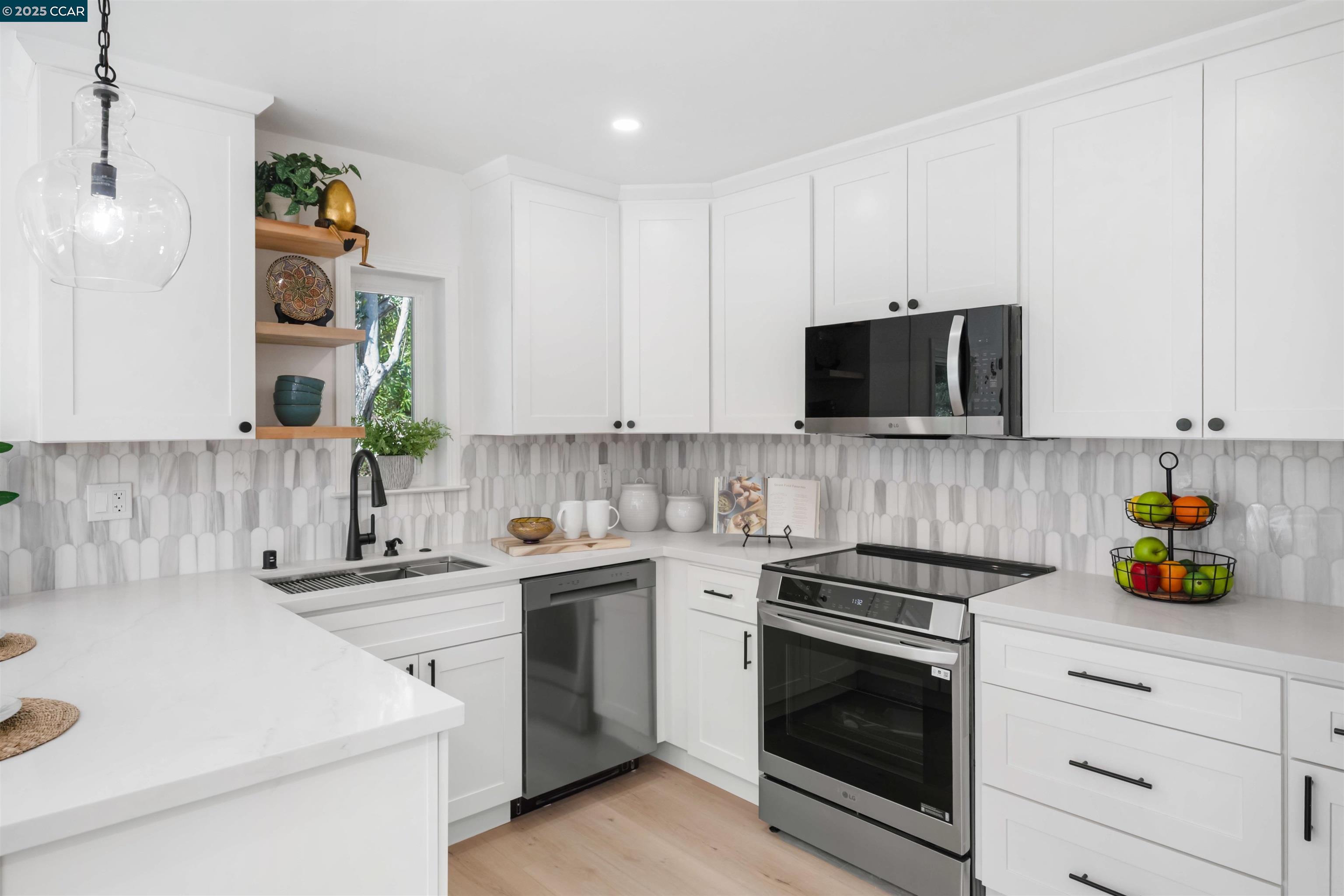 Photo #18: 41116308 Listing: Photo #18