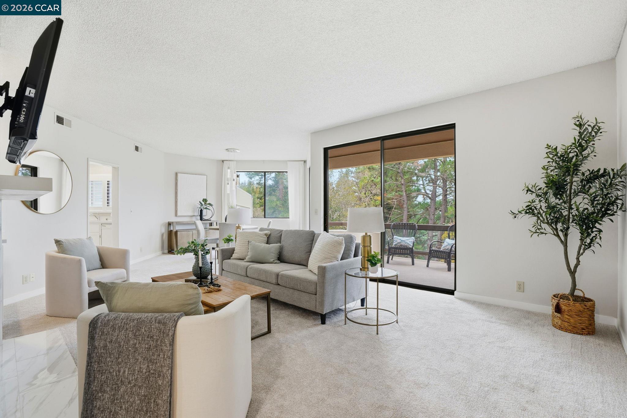 Photo #11: 41116416 Listing: Photo #11