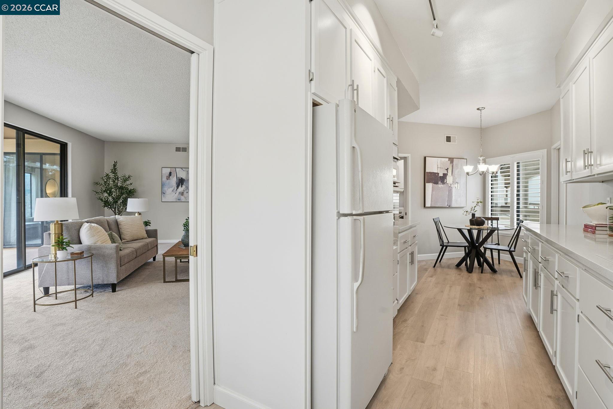 Photo #15: 41116416 Listing: Photo #15