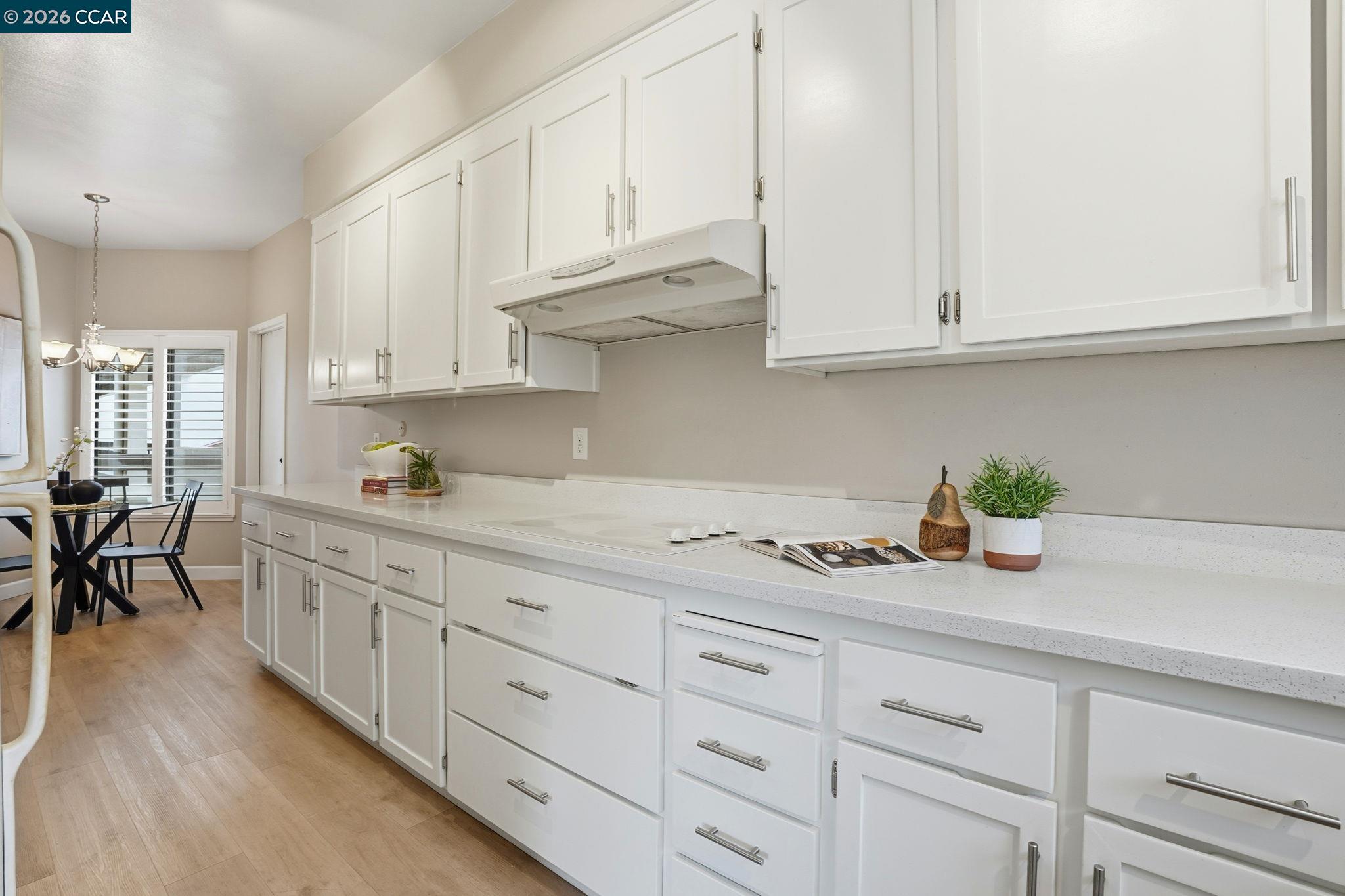 Photo #16: 41116416 Listing: Photo #16