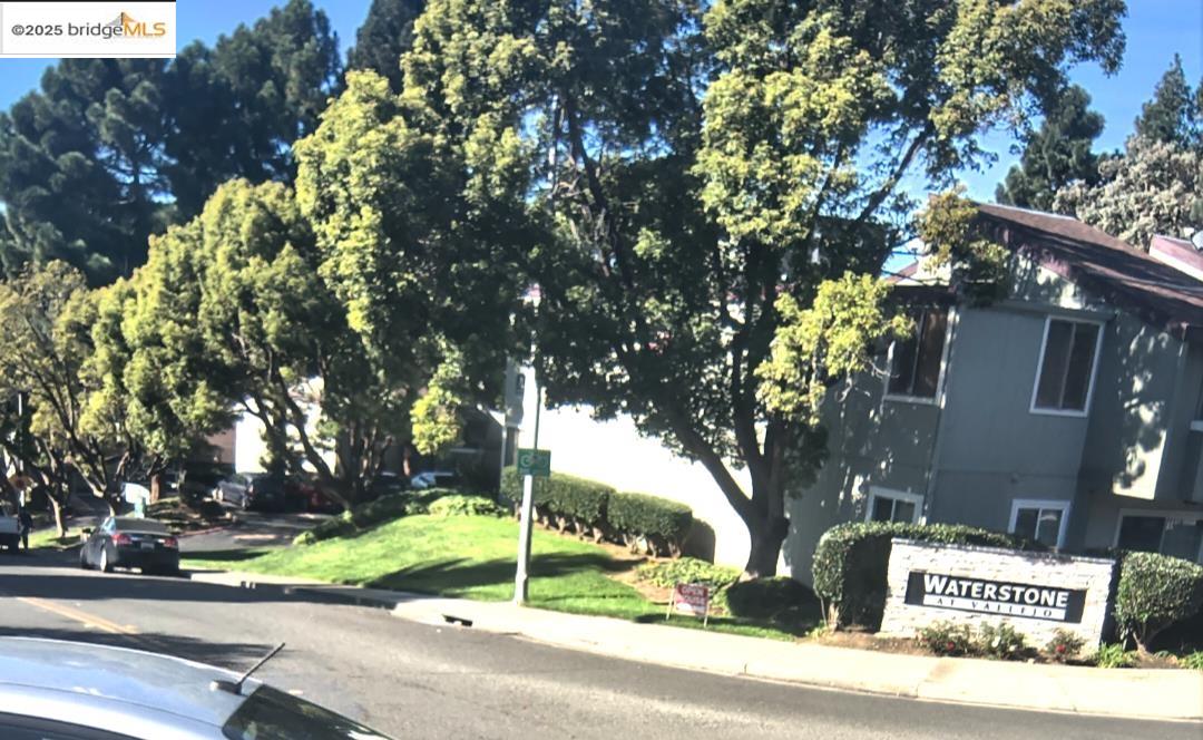 Detail Gallery Image 22 of 36 For 1333 N Camino Alto #249,  Vallejo,  CA 94589 - 3 Beds | 2 Baths