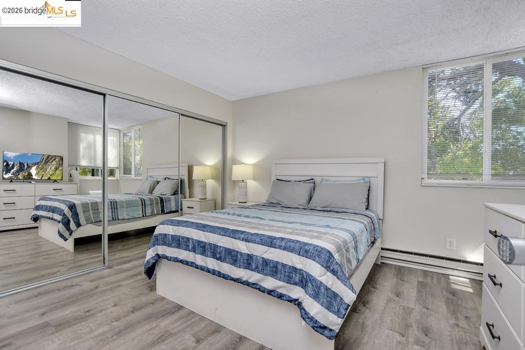 Detail Gallery Image 7 of 36 For 1333 N Camino Alto #249,  Vallejo,  CA 94589 - 3 Beds | 2 Baths