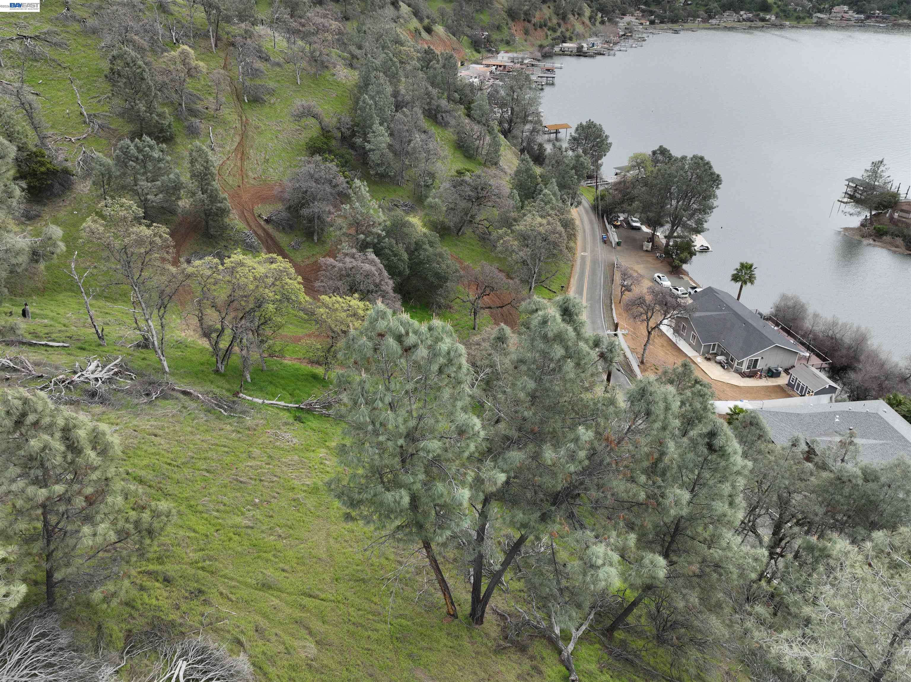 Detail Gallery Image 16 of 41 For 11130 Lakeshore Dr, Clearlake,  CA 95424 - – Beds | – Baths