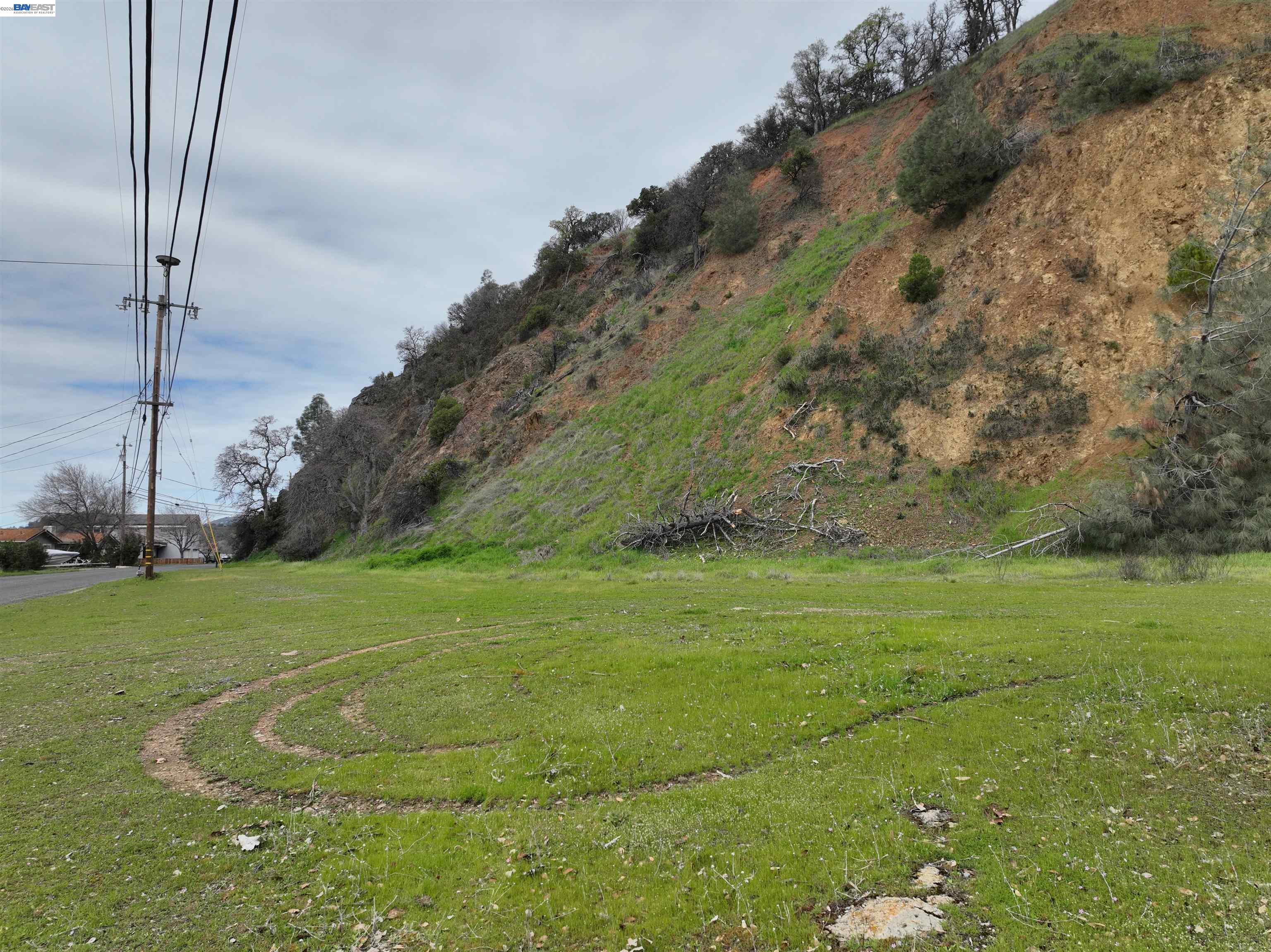 Detail Gallery Image 23 of 41 For 11130 Lakeshore Dr, Clearlake,  CA 95424 - – Beds | – Baths