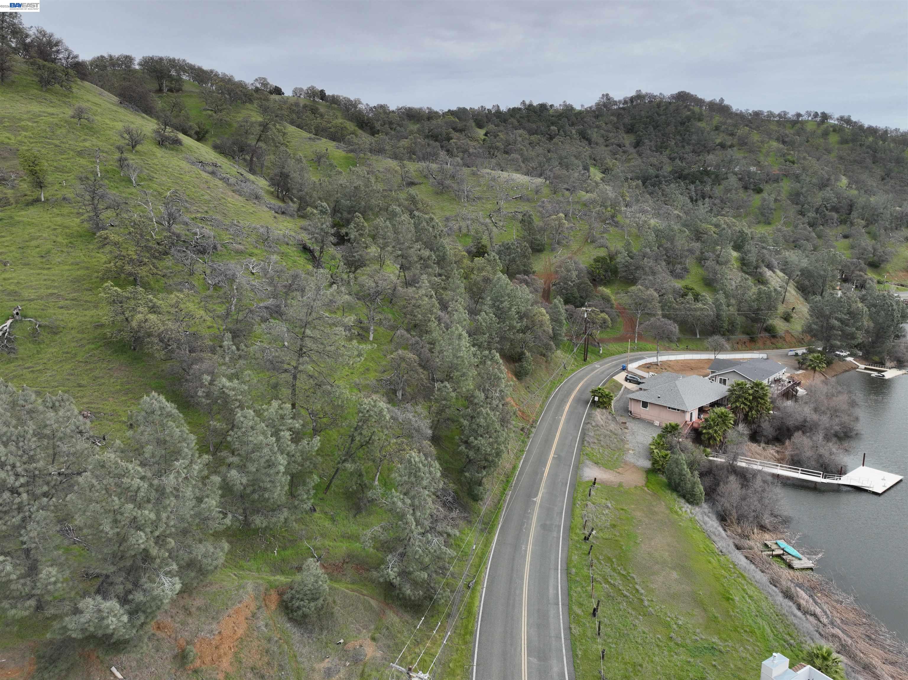 Detail Gallery Image 10 of 41 For 11130 Lakeshore Dr, Clearlake,  CA 95424 - – Beds | – Baths