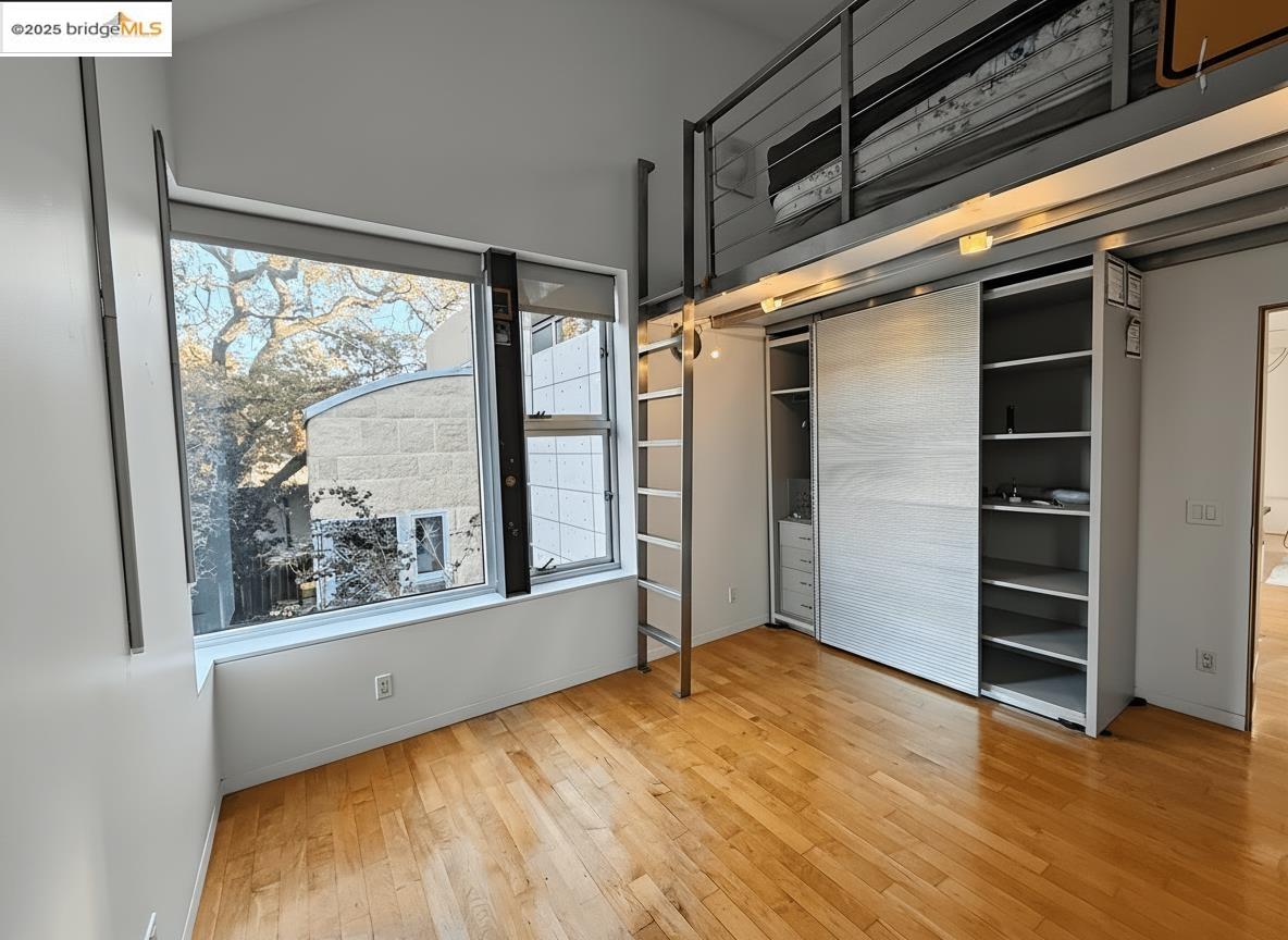 Detail Gallery Image 23 of 42 For 4000 Manzana Lane, Palo Alto,  CA 94306 - 6 Beds | 6 Baths