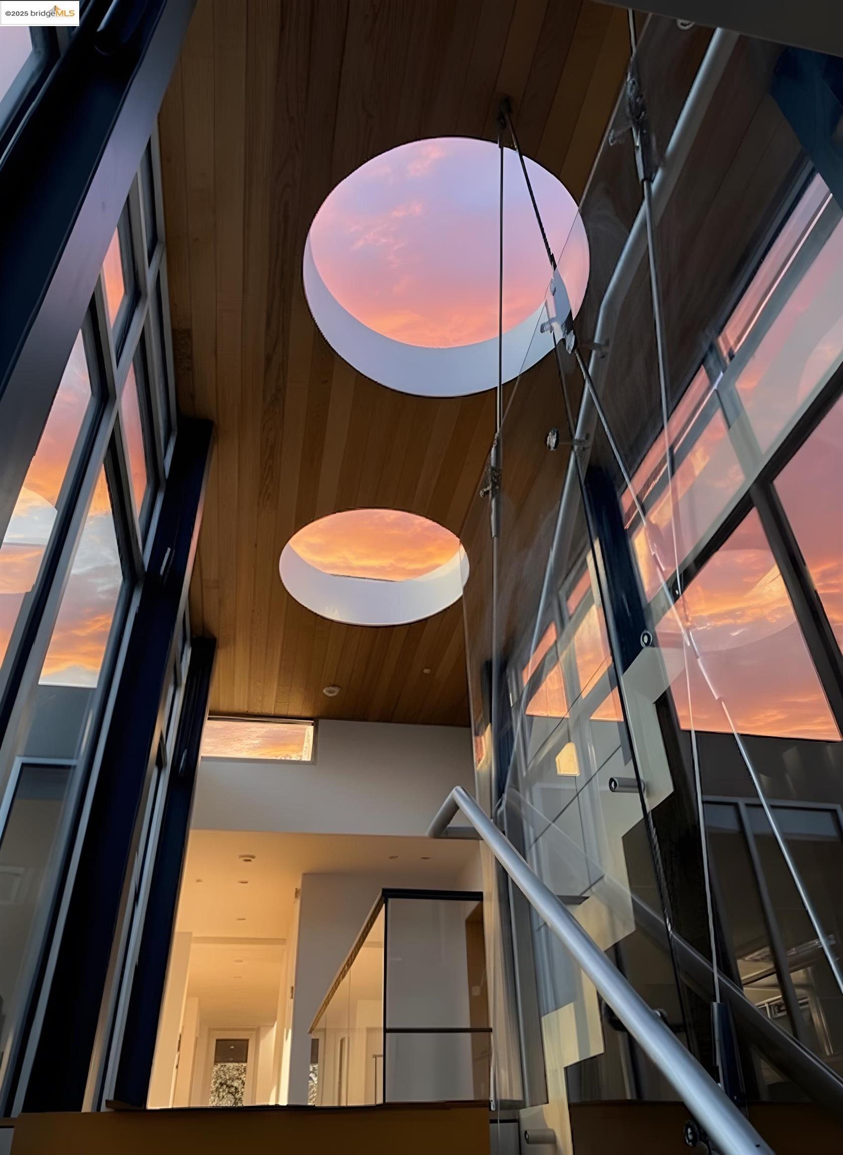 Detail Gallery Image 9 of 42 For 4000 Manzana Lane, Palo Alto,  CA 94306 - 6 Beds | 6 Baths