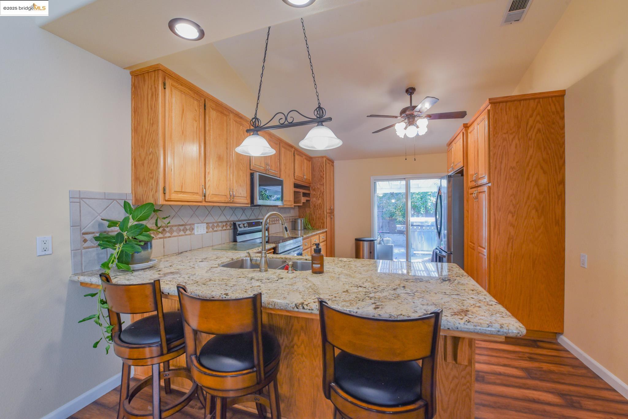 Detail Gallery Image 10 of 45 For 10626 River Oak Ct, Jamestown,  CA 95327 - 3 Beds | 2 Baths