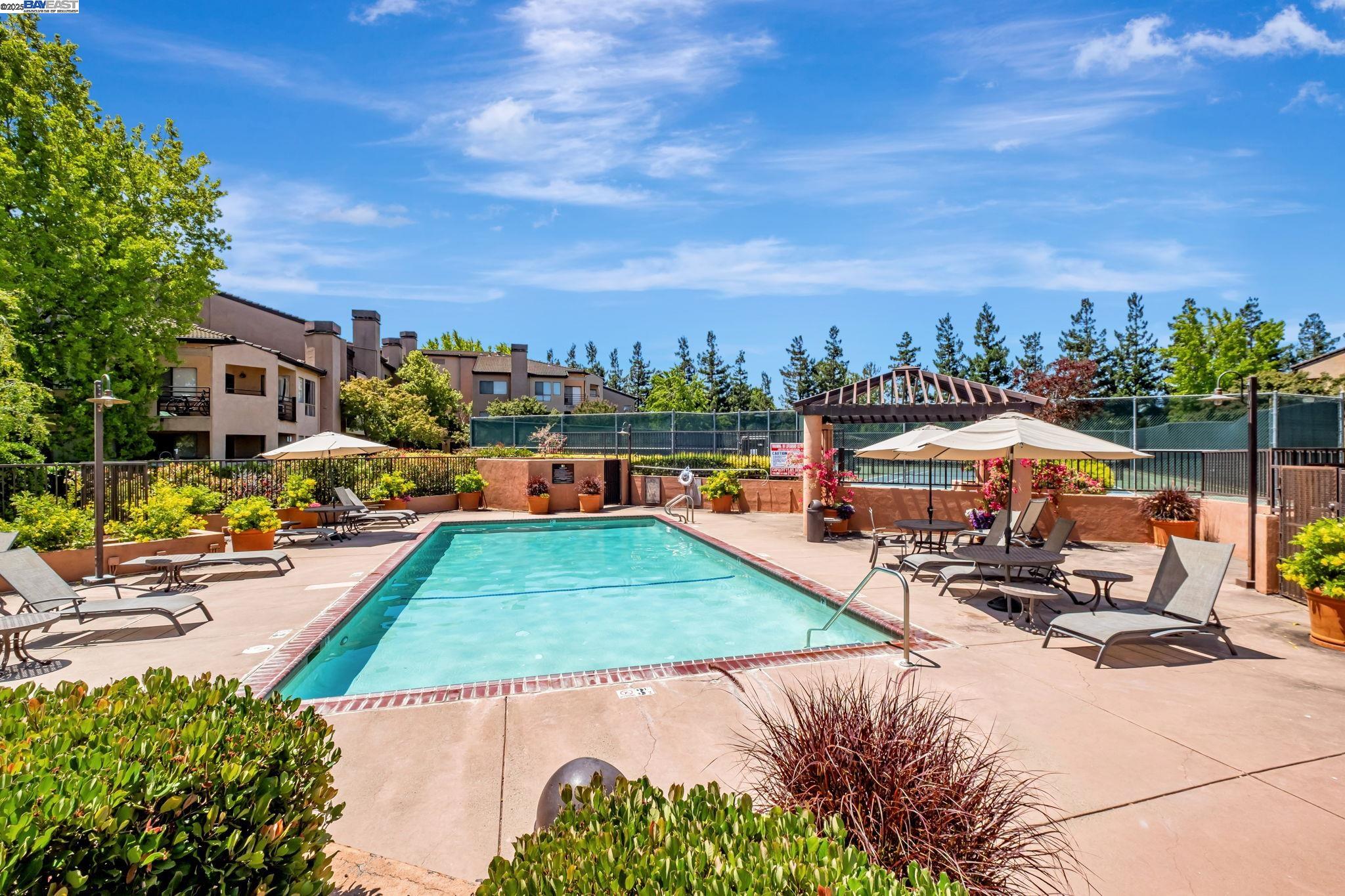 Detail Gallery Image 39 of 46 For 39199 Guardino Drive #179,  Fremont,  CA 94538 - 2 Beds | 2 Baths