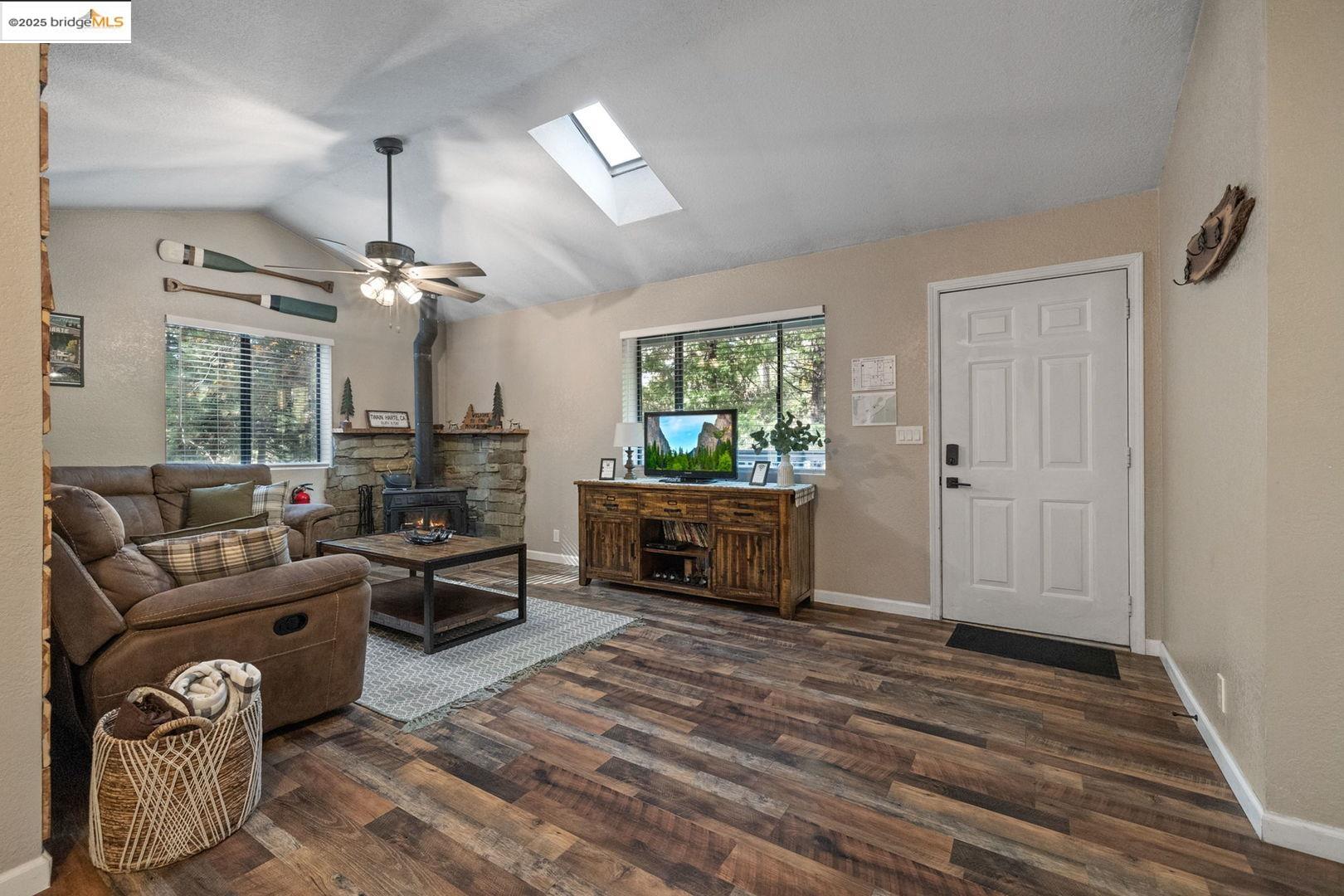 22529 Twain Harte DR, Twain Harte, CA, 95383