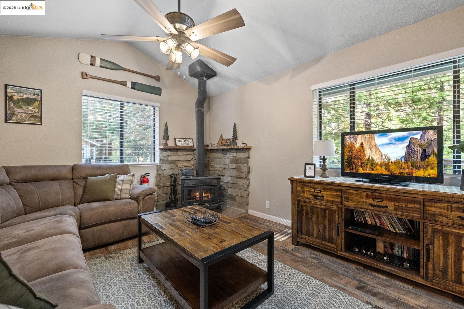 22529 Twain Harte DR, Twain Harte, CA, 95383