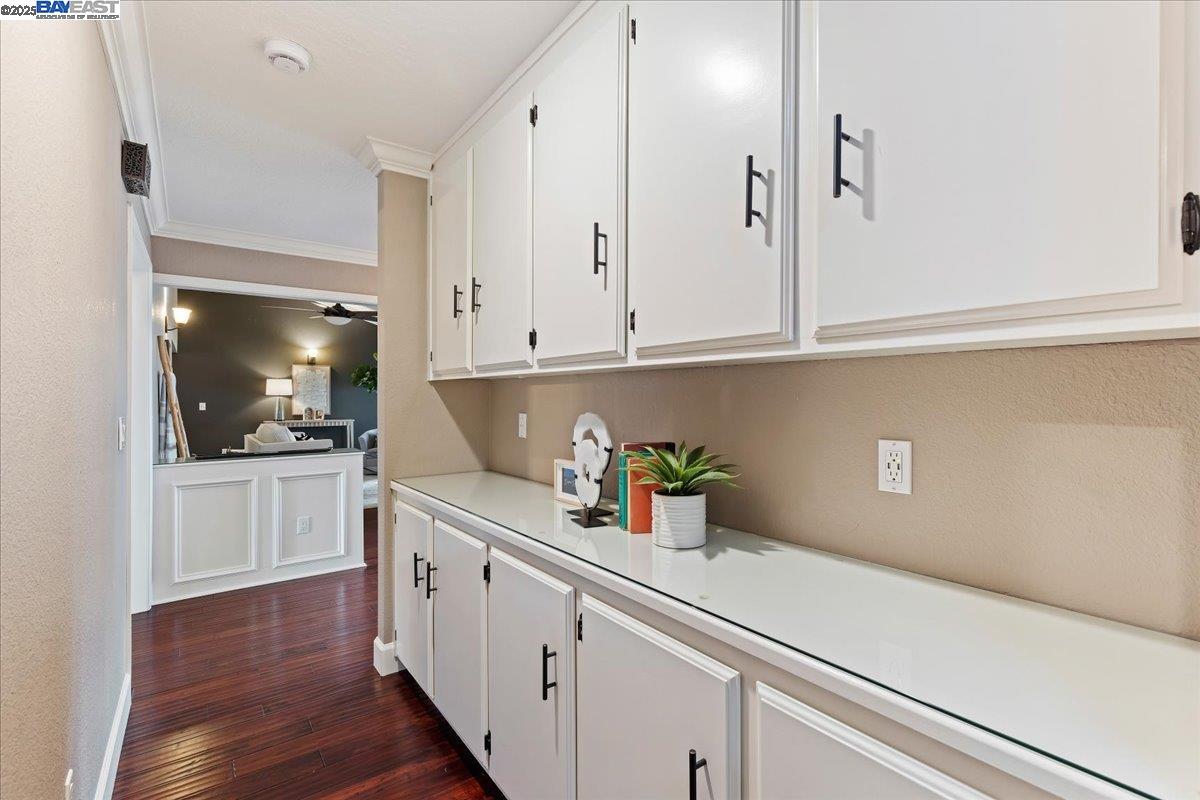 Detail Gallery Image 17 of 54 For 1766 Risdon Rd, Concord,  CA 94518 - 4 Beds | 2/1 Baths