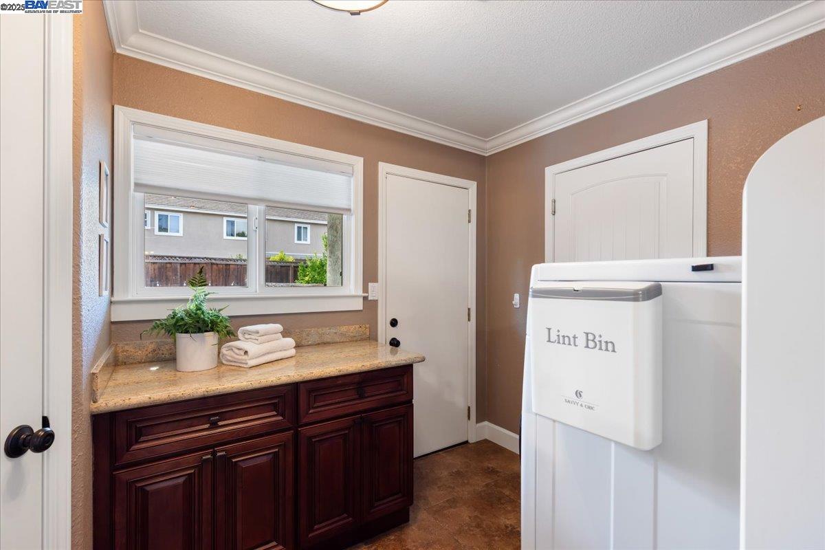 Detail Gallery Image 29 of 54 For 1766 Risdon Rd, Concord,  CA 94518 - 4 Beds | 2/1 Baths