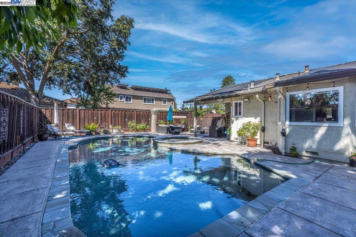 Detail Gallery Image 35 of 54 For 1766 Risdon Rd, Concord,  CA 94518 - 4 Beds | 2/1 Baths