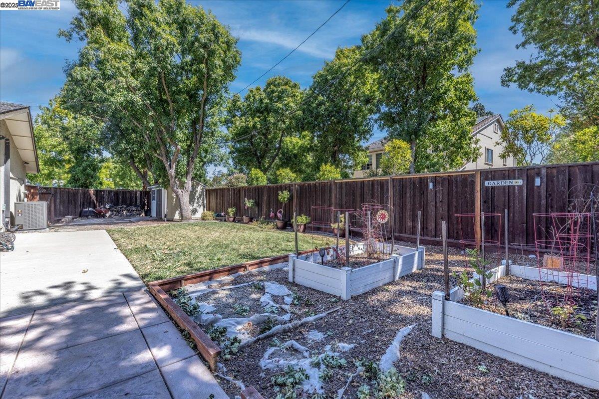 Detail Gallery Image 37 of 54 For 1766 Risdon Rd, Concord,  CA 94518 - 4 Beds | 2/1 Baths