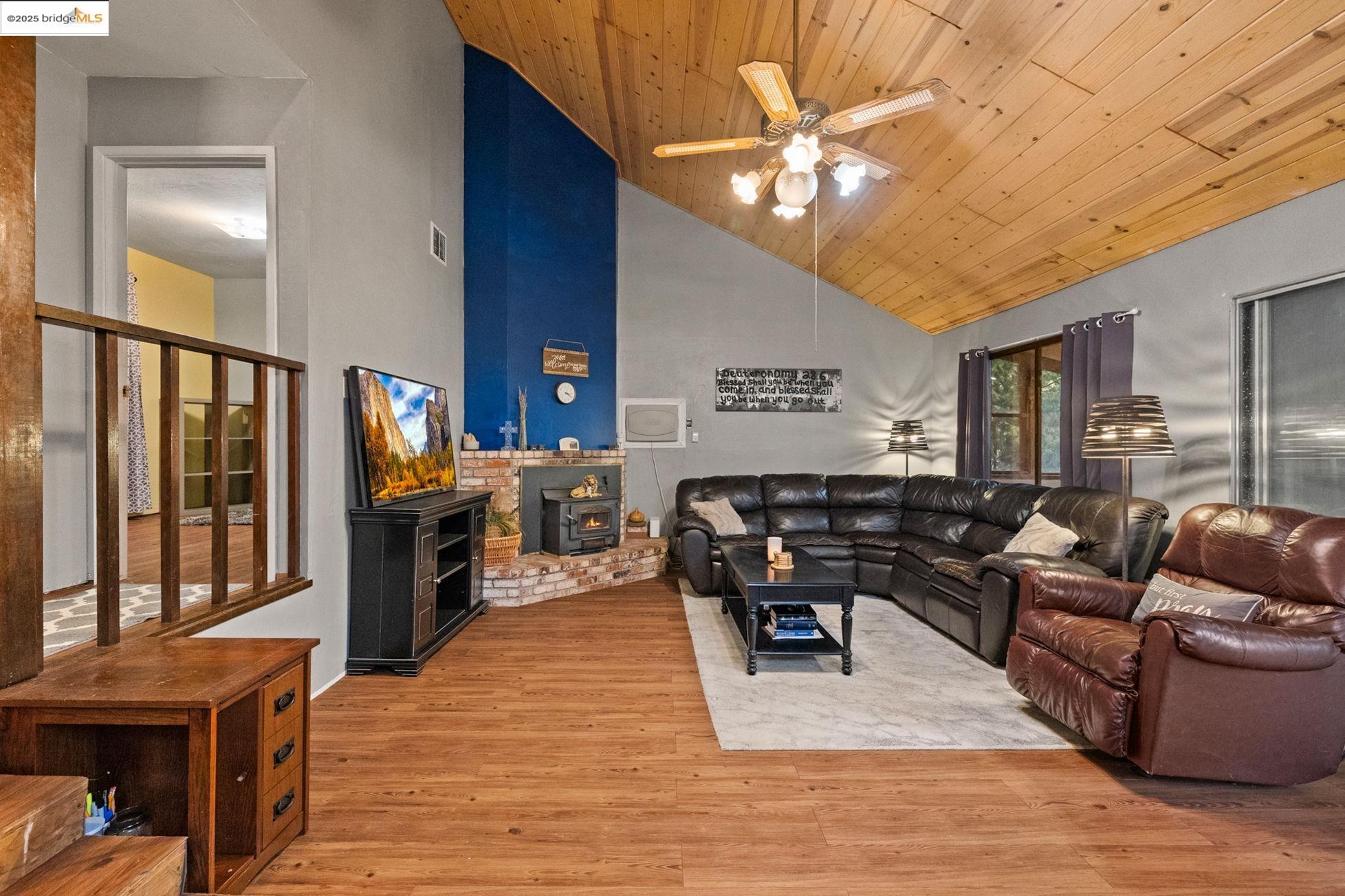 Front Image Thumbnail for EB41116986