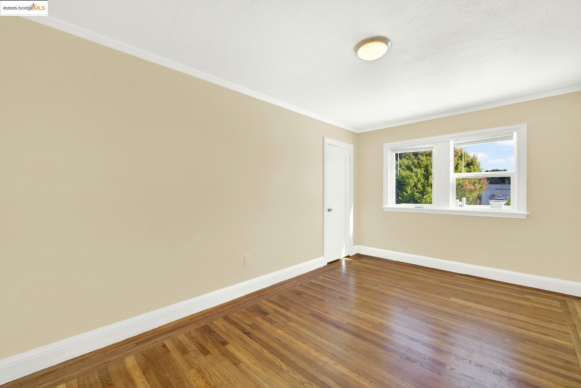 Detail Gallery Image 22 of 60 For 640 11th St, Richmond,  CA 94801 - 5 Beds | 2 Baths