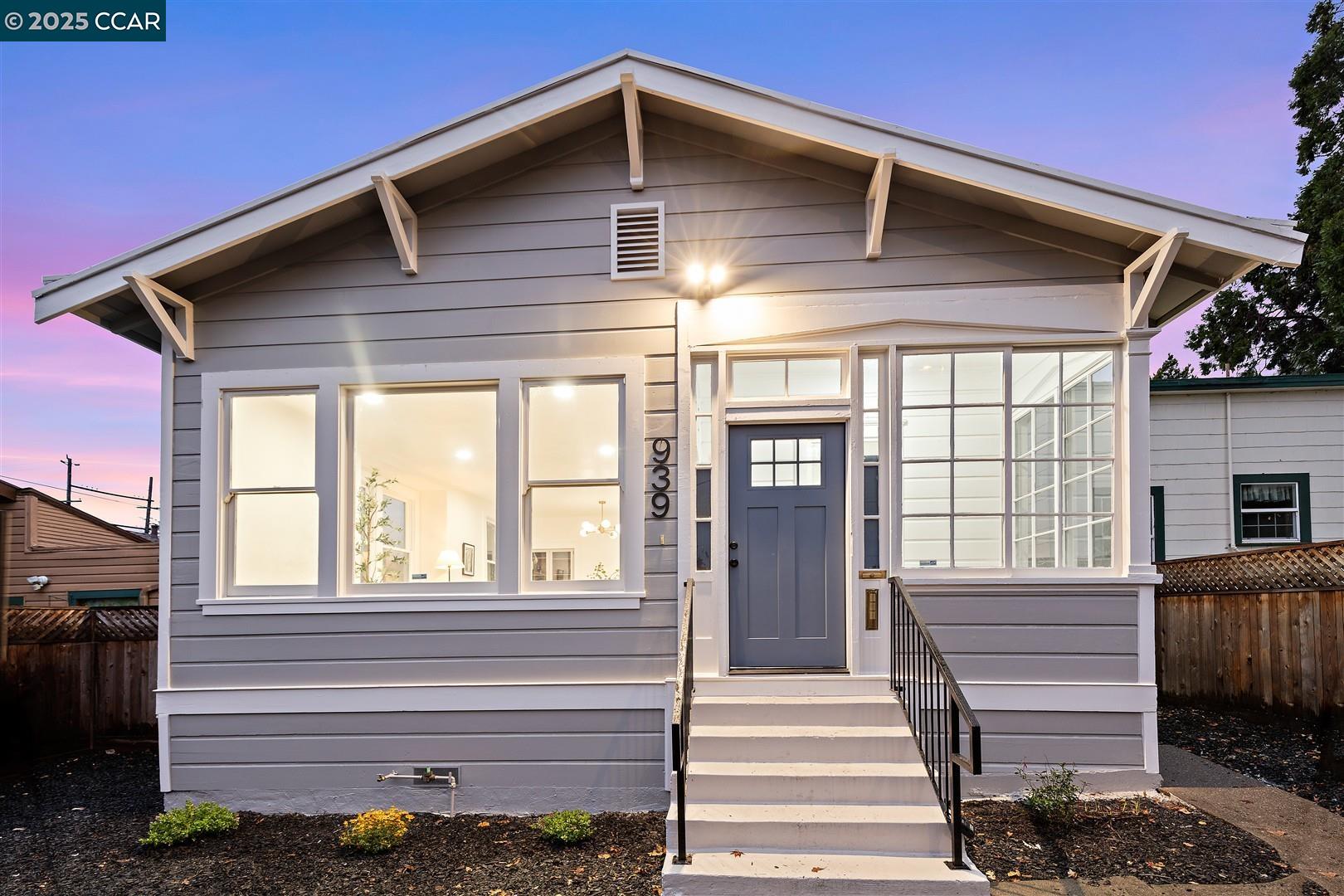 Front Image Thumbnail for CC41117006