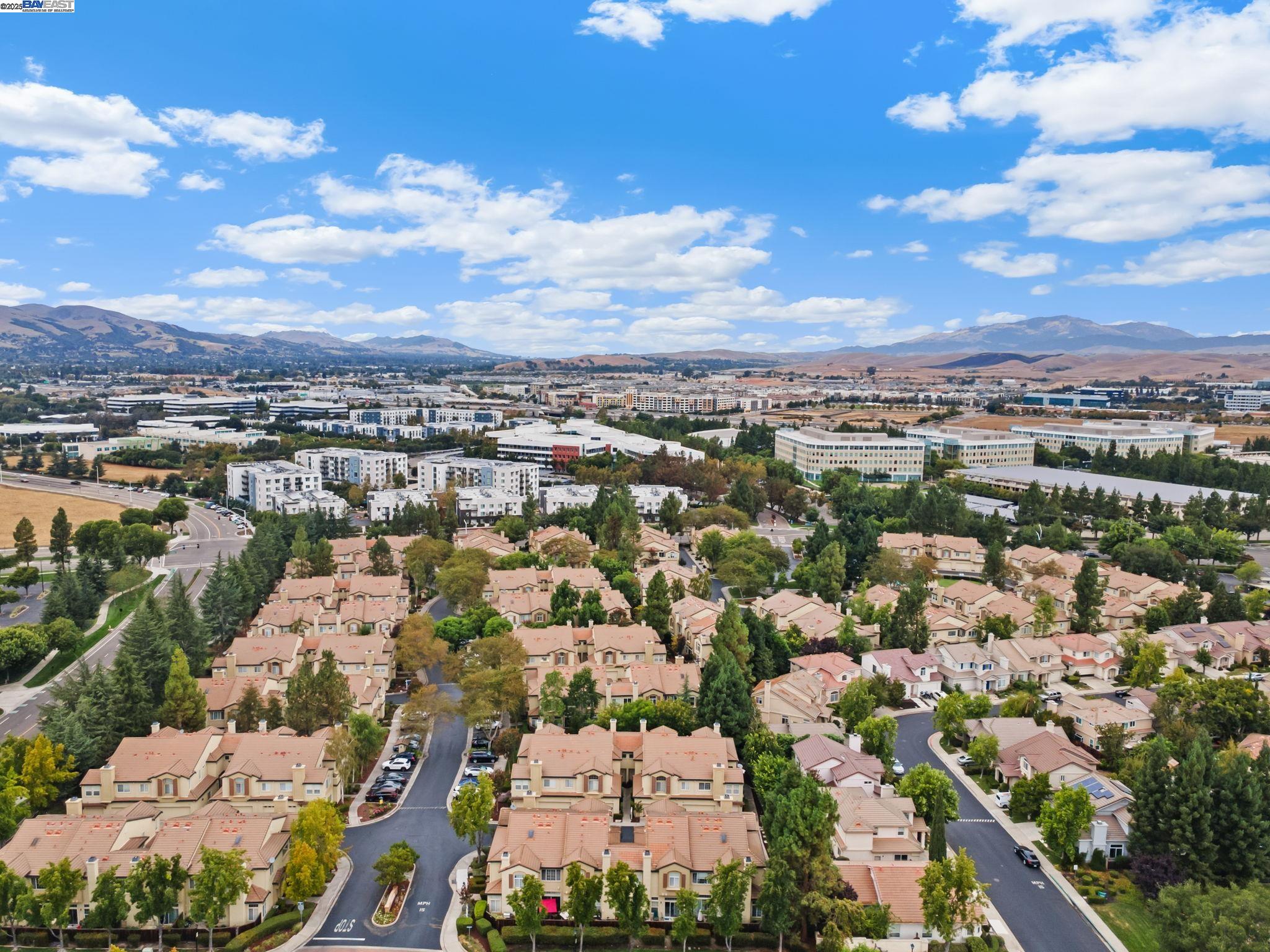 Detail Gallery Image 35 of 36 For 4052 Ghiotti Ct, Pleasanton,  CA 94588 - 2 Beds | 2/1 Baths