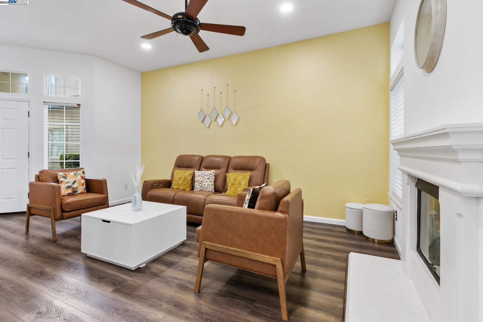 Detail Gallery Image 8 of 36 For 4052 Ghiotti Ct, Pleasanton,  CA 94588 - 2 Beds | 2/1 Baths