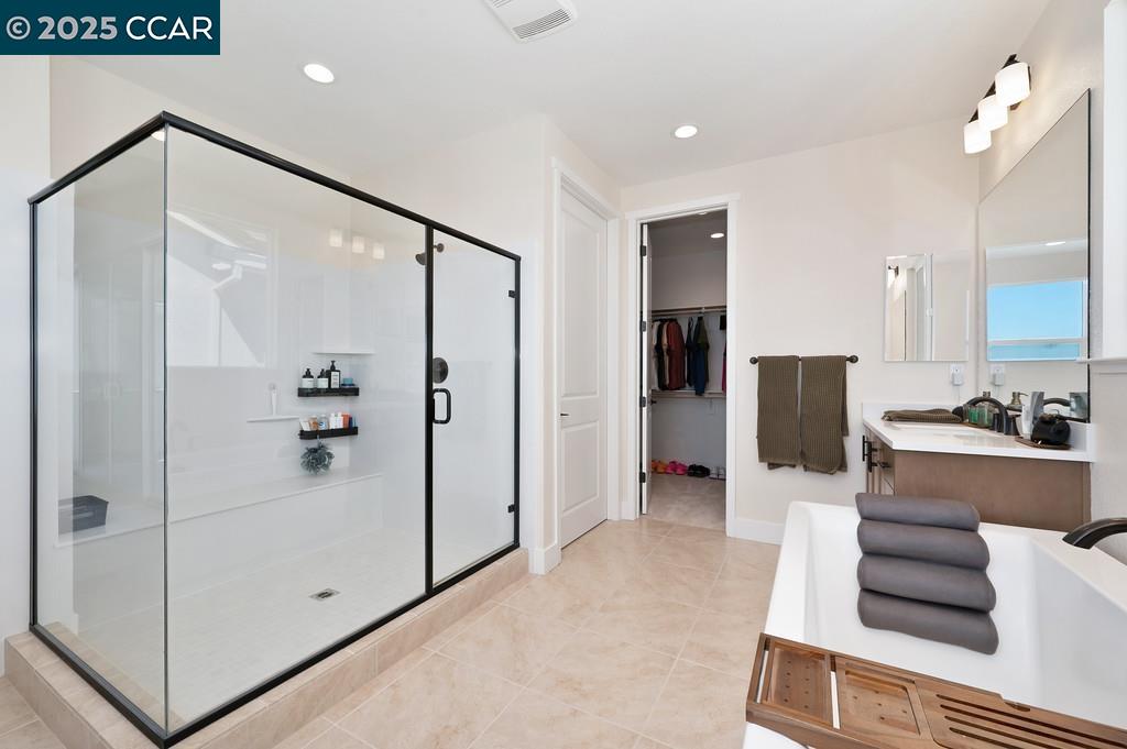 Detail Gallery Image 39 of 54 For 17324 Bushwick Ln, Lathrop,  CA 95330 - 4 Beds | 3 Baths