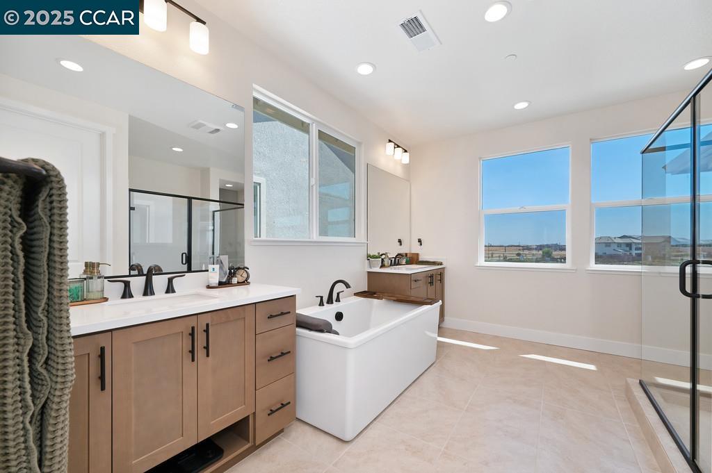 Detail Gallery Image 40 of 54 For 17324 Bushwick Ln, Lathrop,  CA 95330 - 4 Beds | 3 Baths