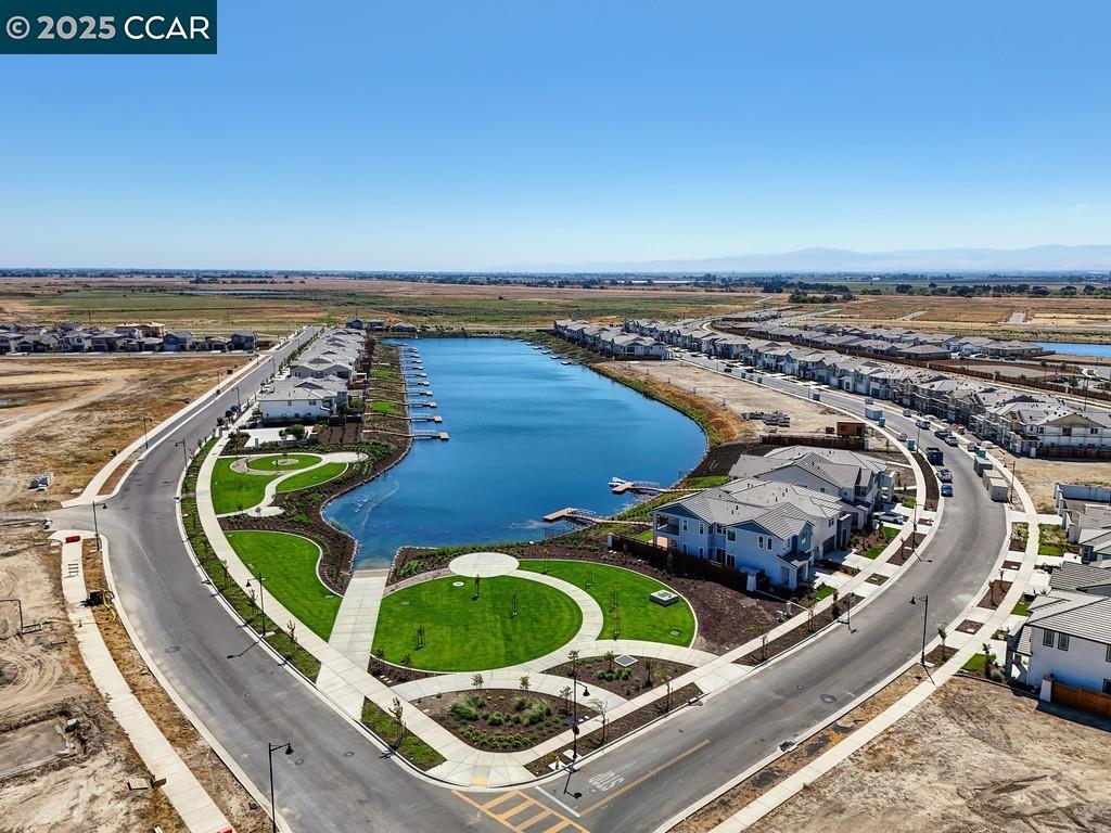 Detail Gallery Image 42 of 54 For 17324 Bushwick Ln, Lathrop,  CA 95330 - 4 Beds | 3 Baths