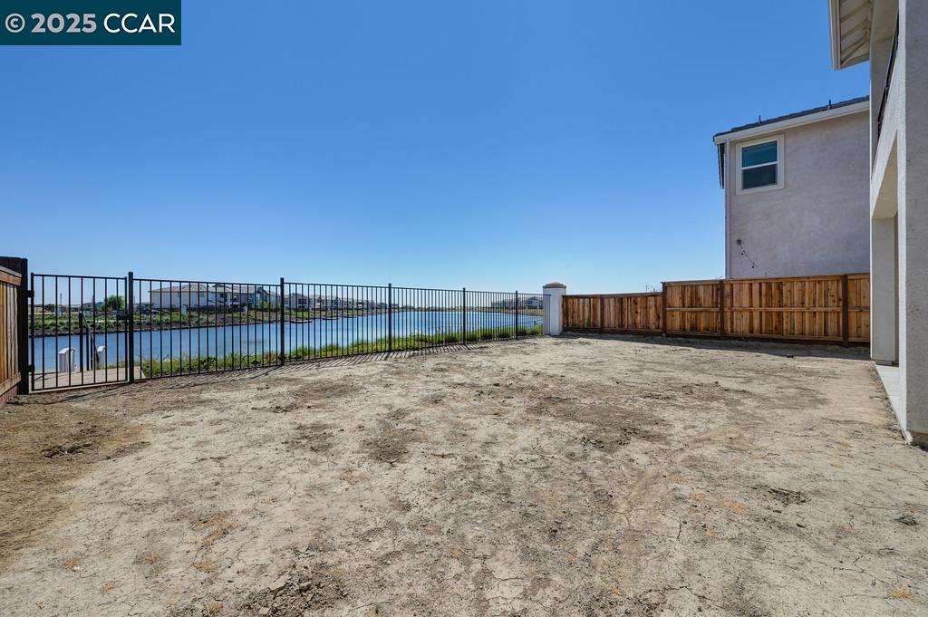 Detail Gallery Image 44 of 54 For 17324 Bushwick Ln, Lathrop,  CA 95330 - 4 Beds | 3 Baths