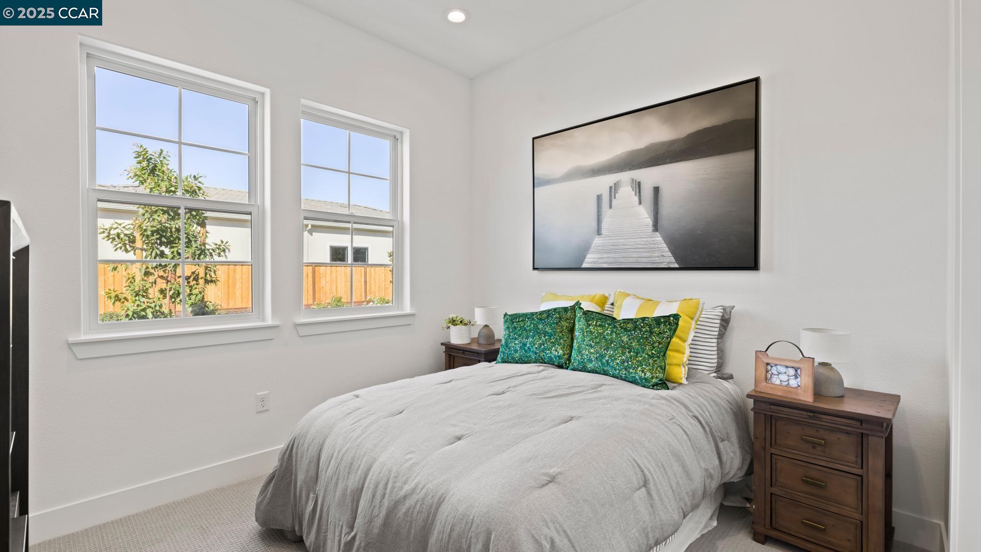 Detail Gallery Image 6 of 28 For 1634 Granite Place, Tracy,  CA 95377 - 2 Beds | 2 Baths