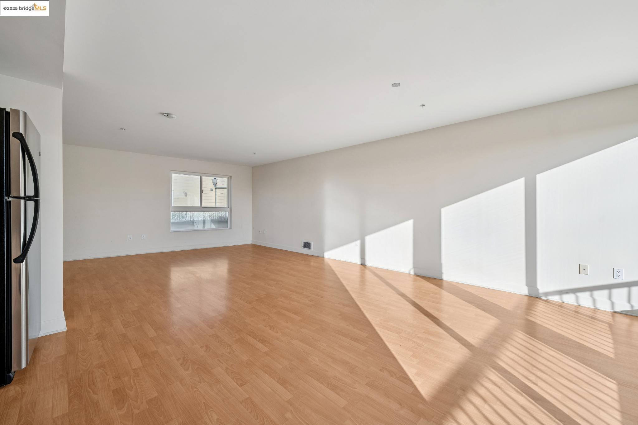 Photo #8: 41117198 Listing: Photo #8