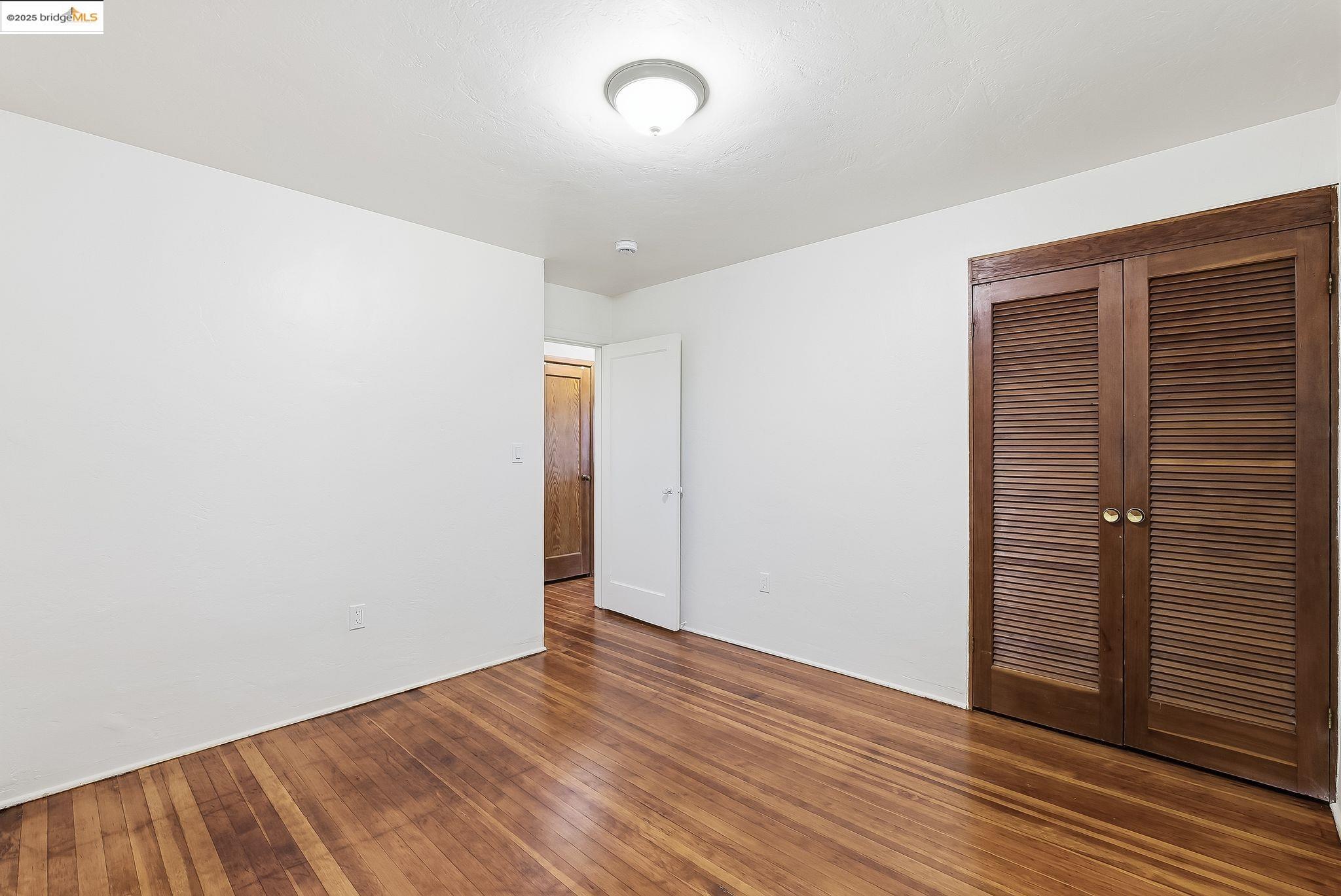 Photo #8: 41117207 Listing: Photo #8