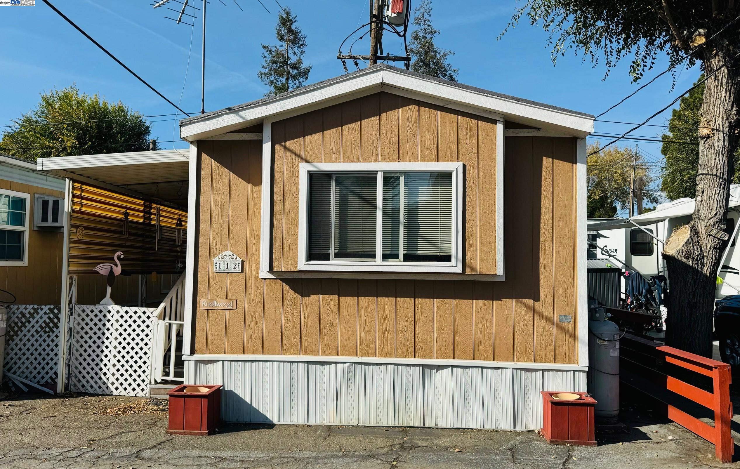 2399 E 14th # 112, San Leandro CA 94577