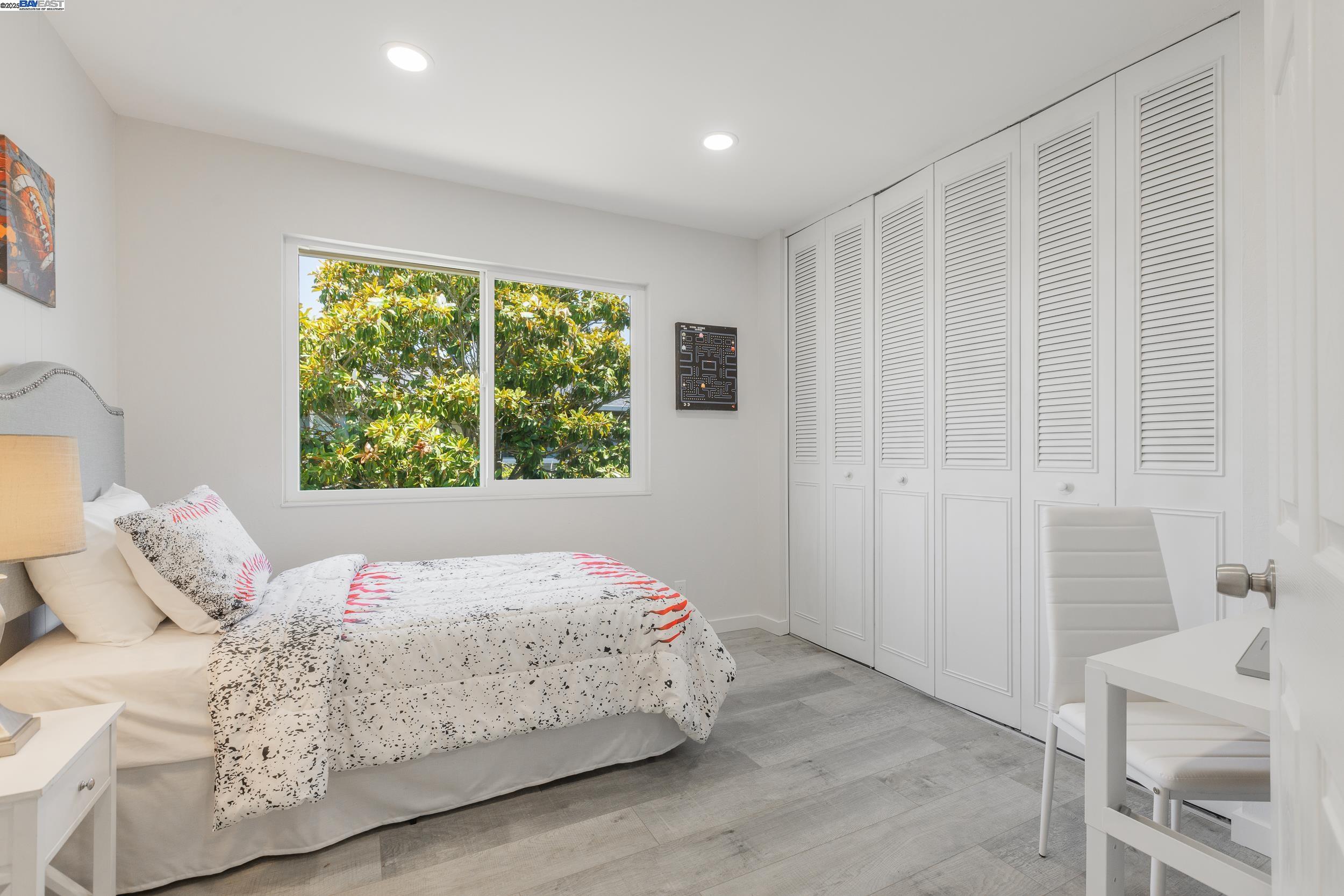 Detail Gallery Image 7 of 25 For 1965 Ascot Dr #6,  Moraga,  CA 94556 - 3 Beds | 2 Baths