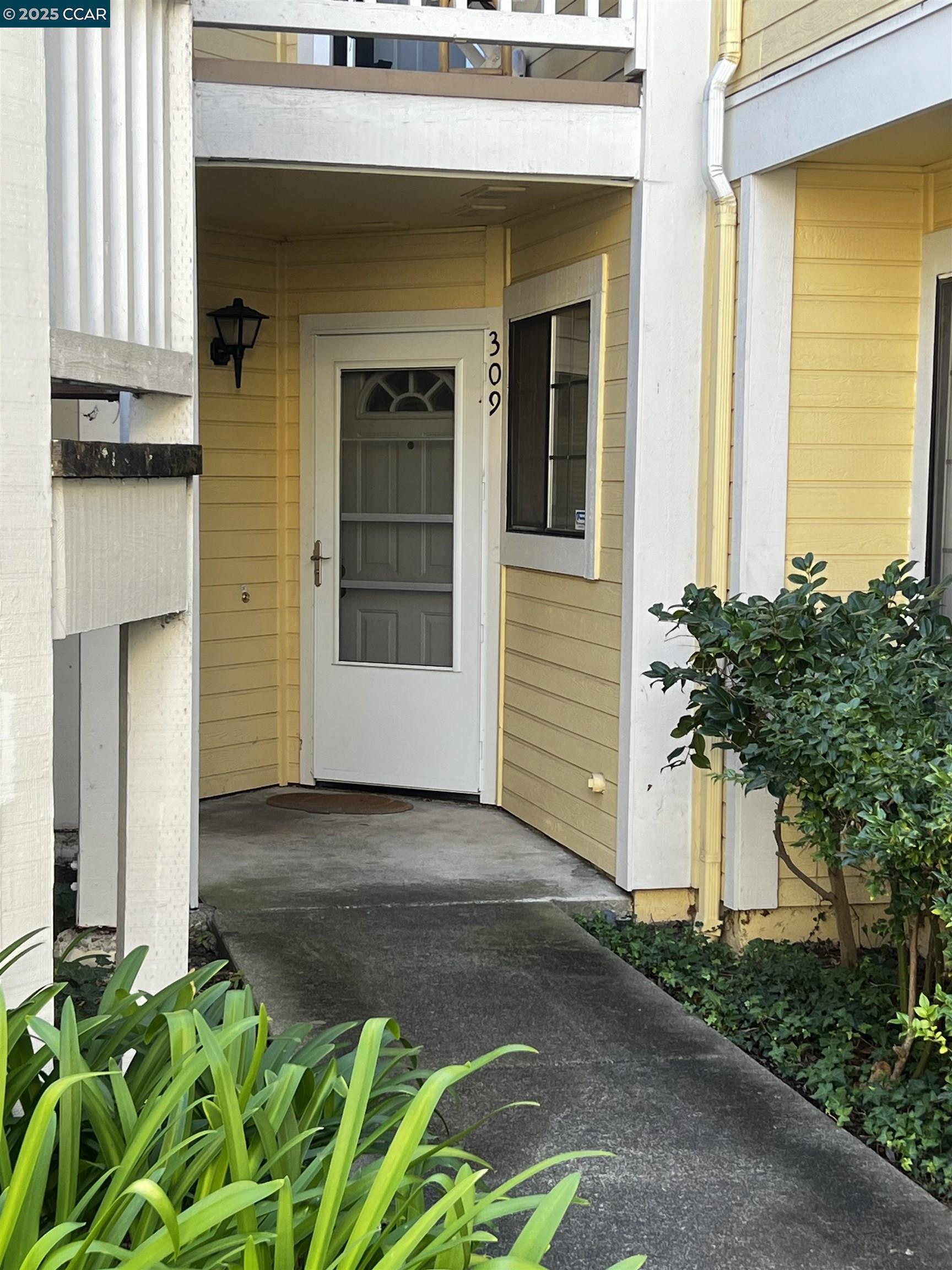 Photo #2: 41117322 Listing: Photo #2