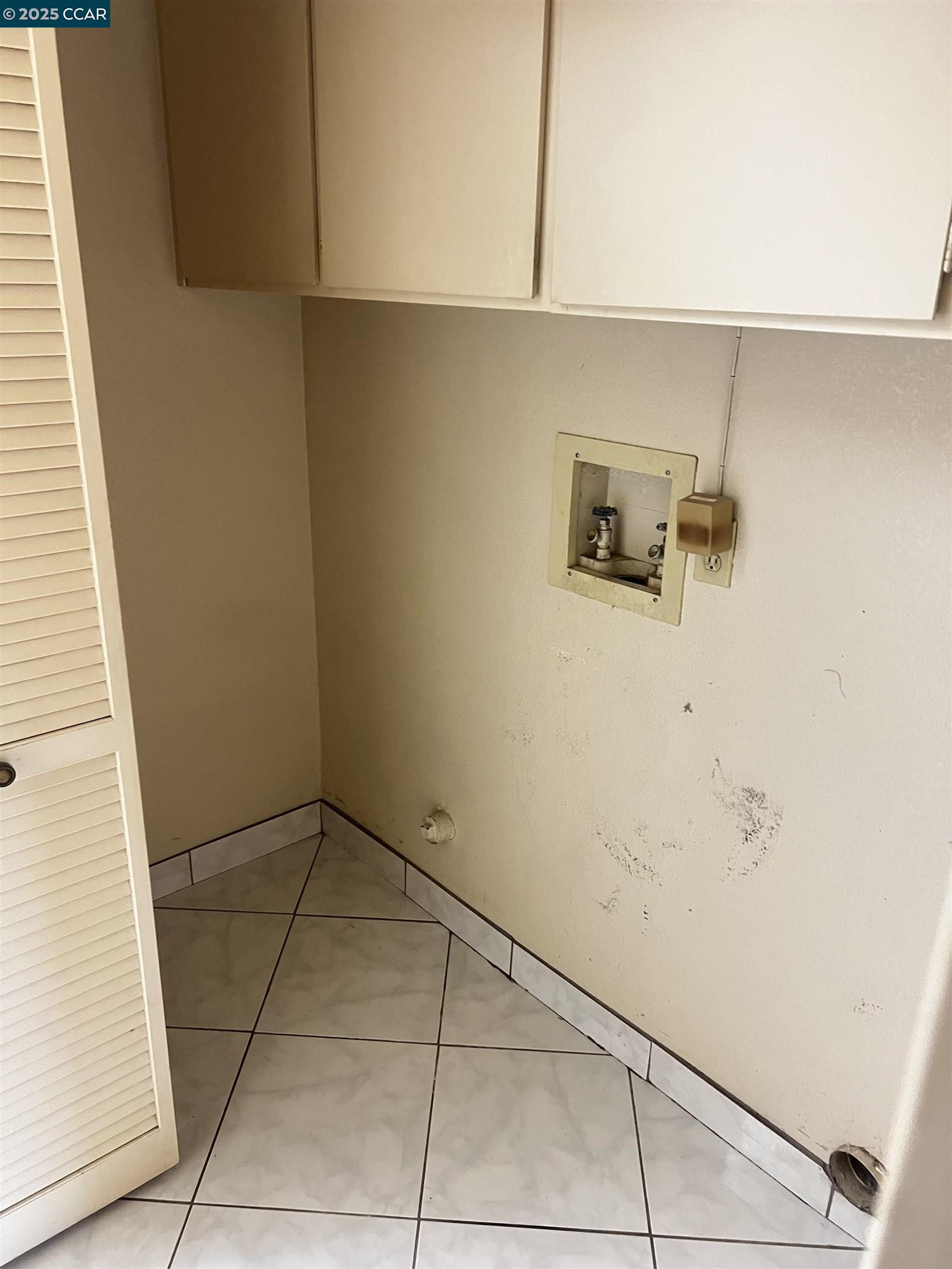 Photo #11: 41117322 Listing: Photo #11