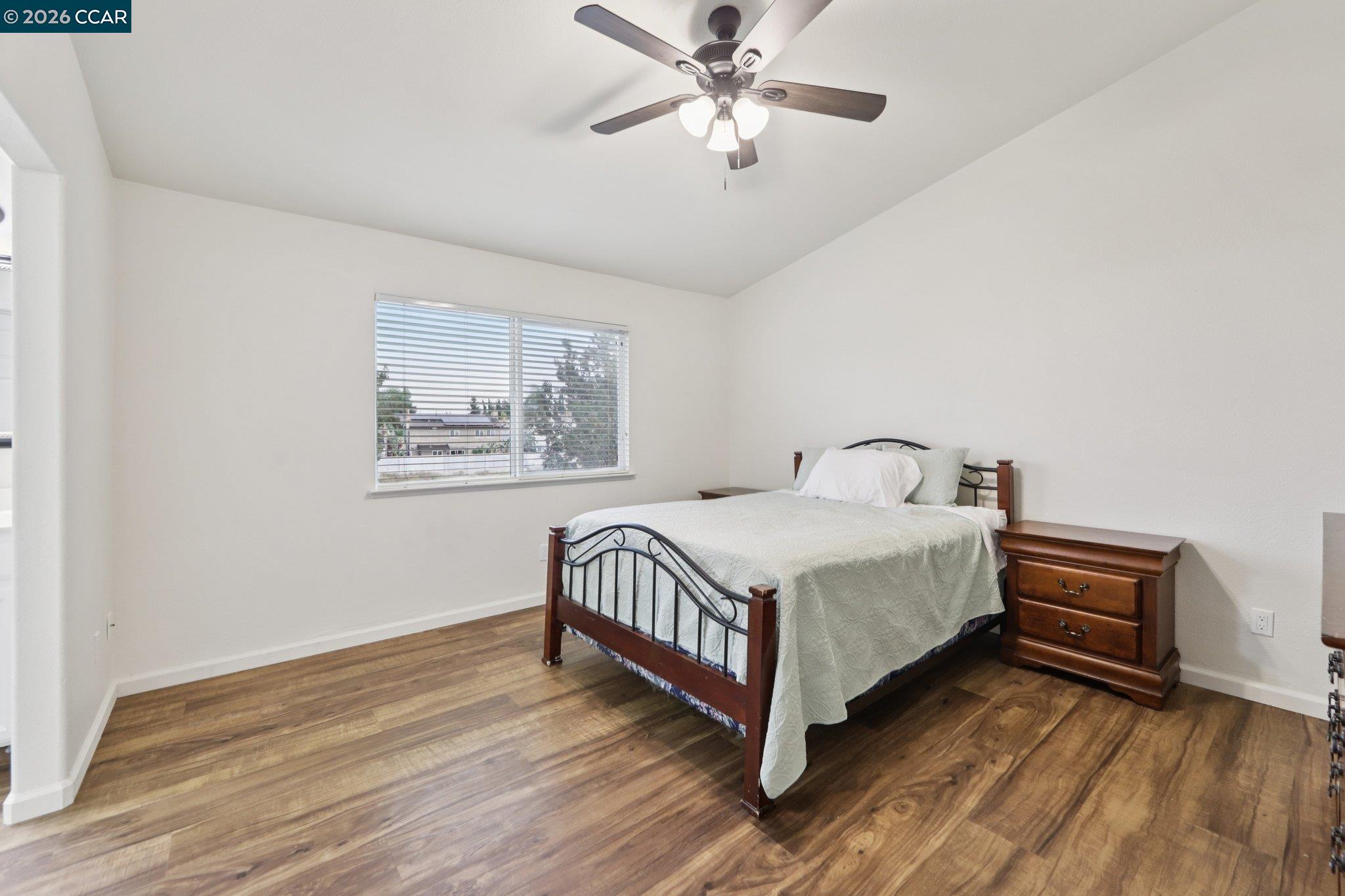 Detail Gallery Image 6 of 16 For 2919 Kennsington Ln, Tracy,  CA 95377 - 3 Beds | 2/1 Baths